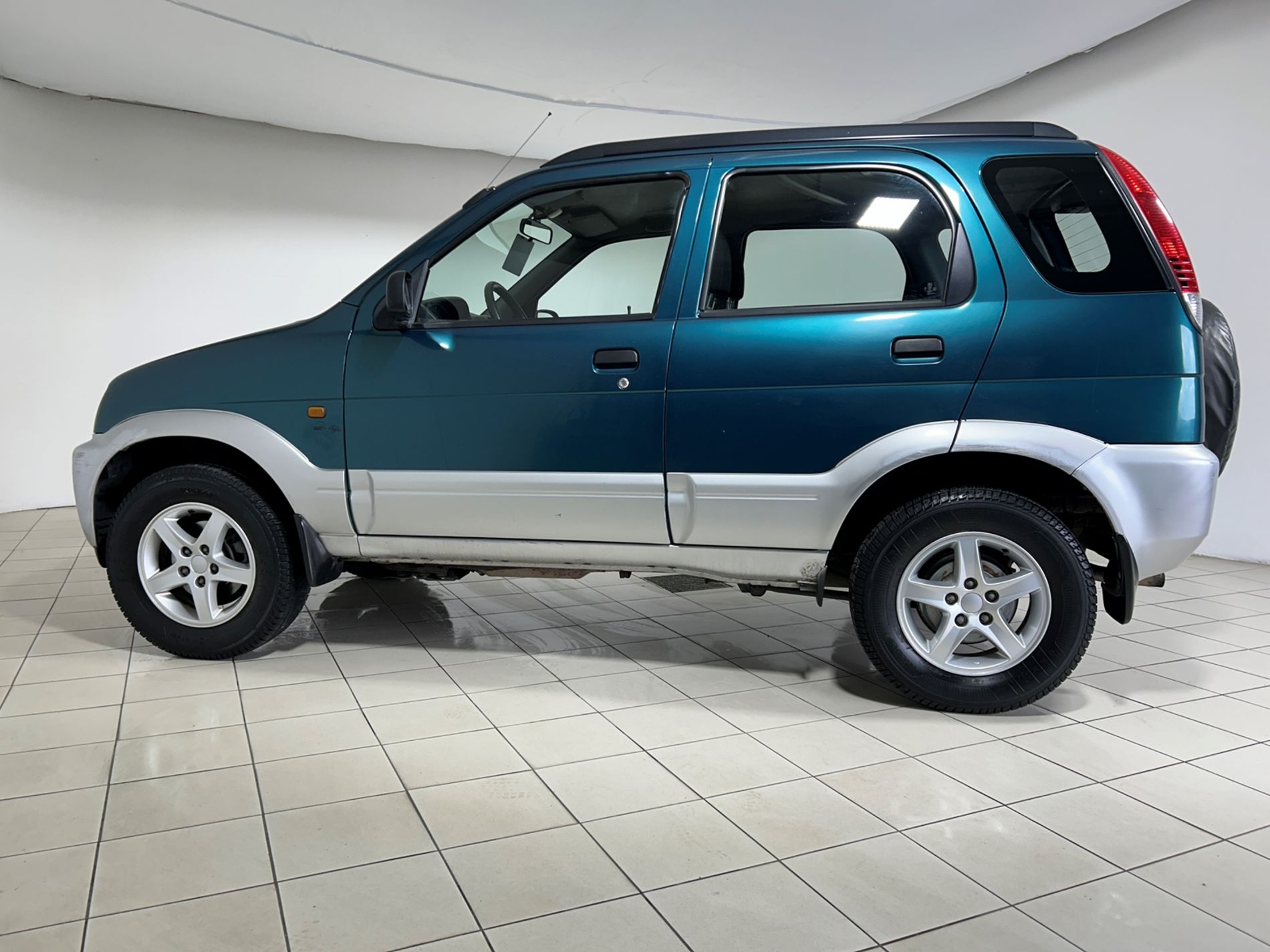 Daihatsu Terios 1.3 4x4 - Autoviemme