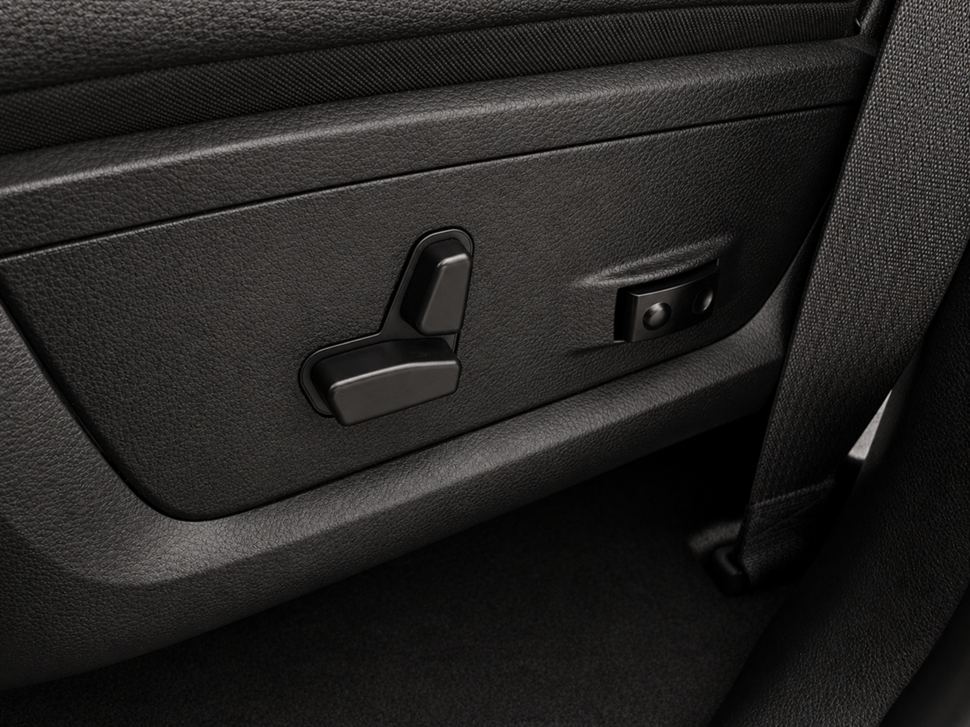 Dodge Ram 1500 Sport Crew Cab - Autoviemme