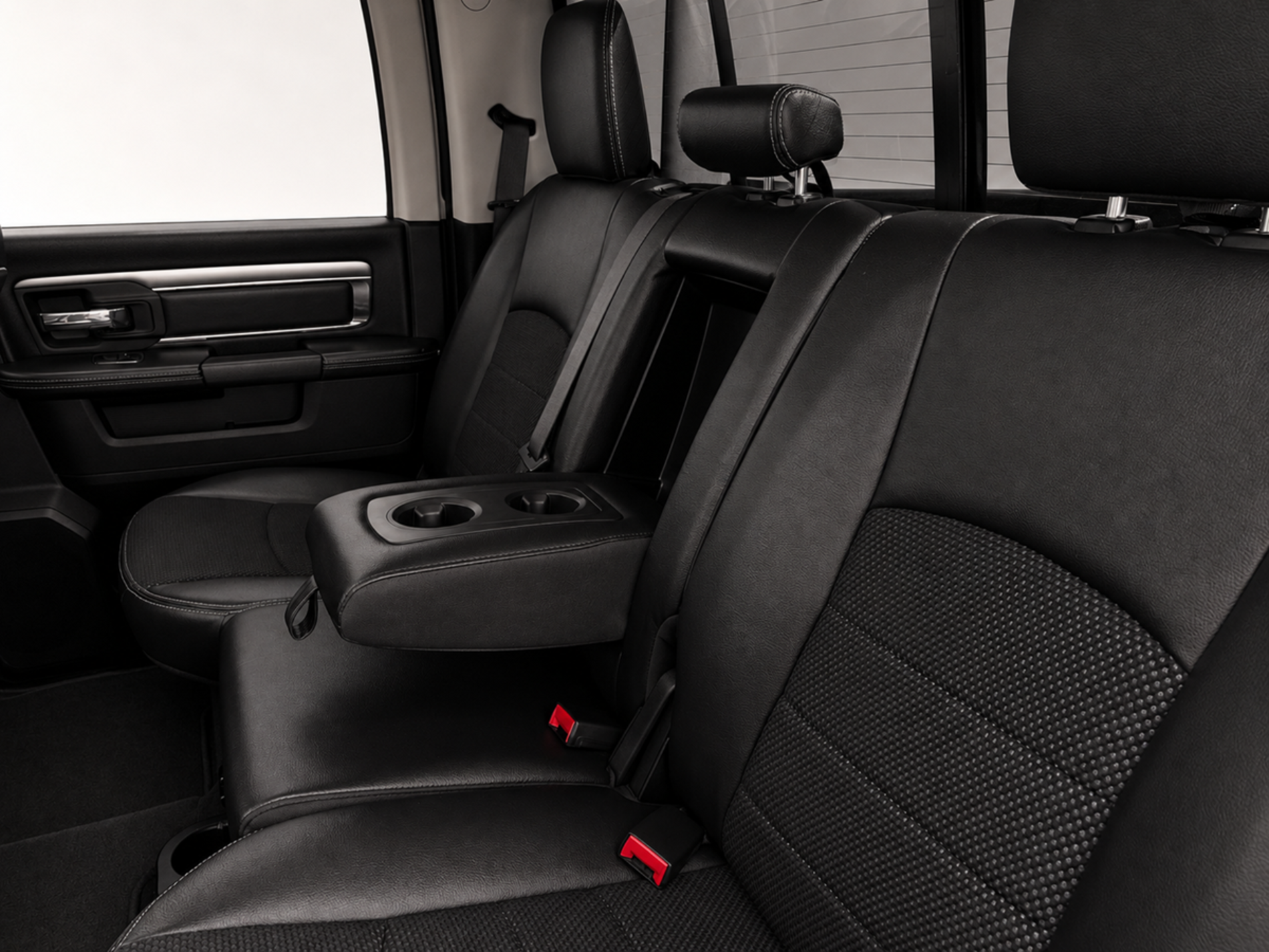 Dodge Ram 1500 Sport Crew Cab - Autoviemme