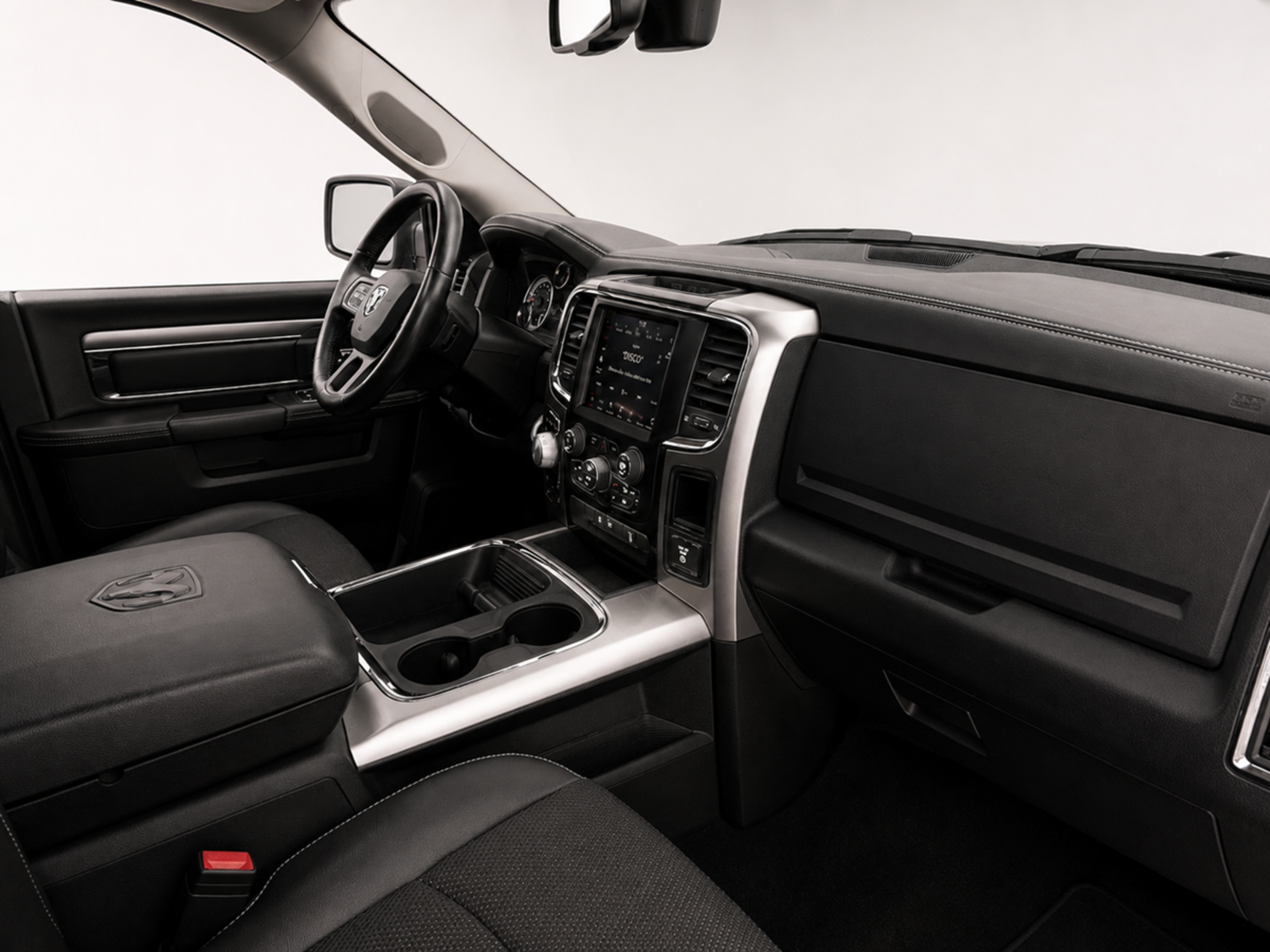 Dodge Ram 1500 Sport Crew Cab - Autoviemme