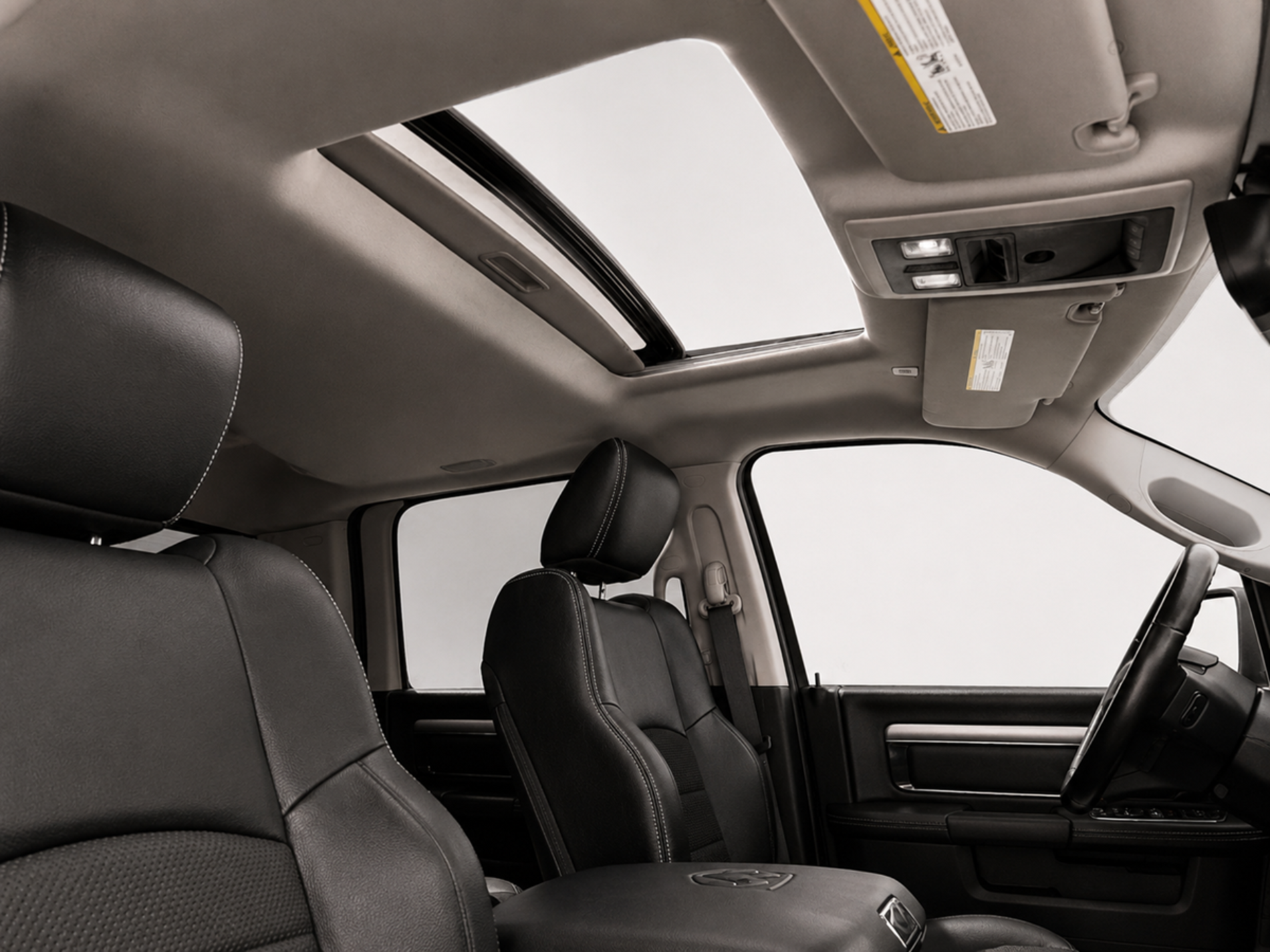 Dodge Ram 1500 Sport Crew Cab - Autoviemme