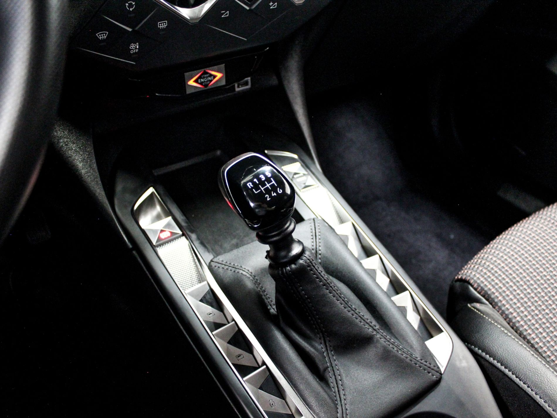 DS3 Crossback 1.2 puretech Performance Line 100 cv - Autoviemme