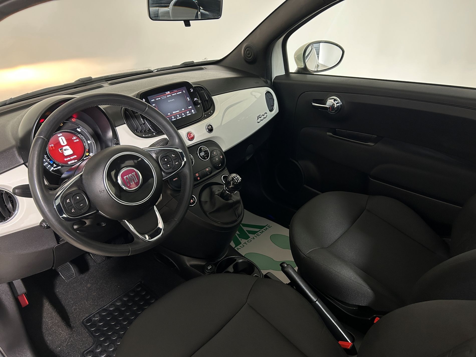 500 1.0 hybrid 70cv Dolcevita - Autoviemme