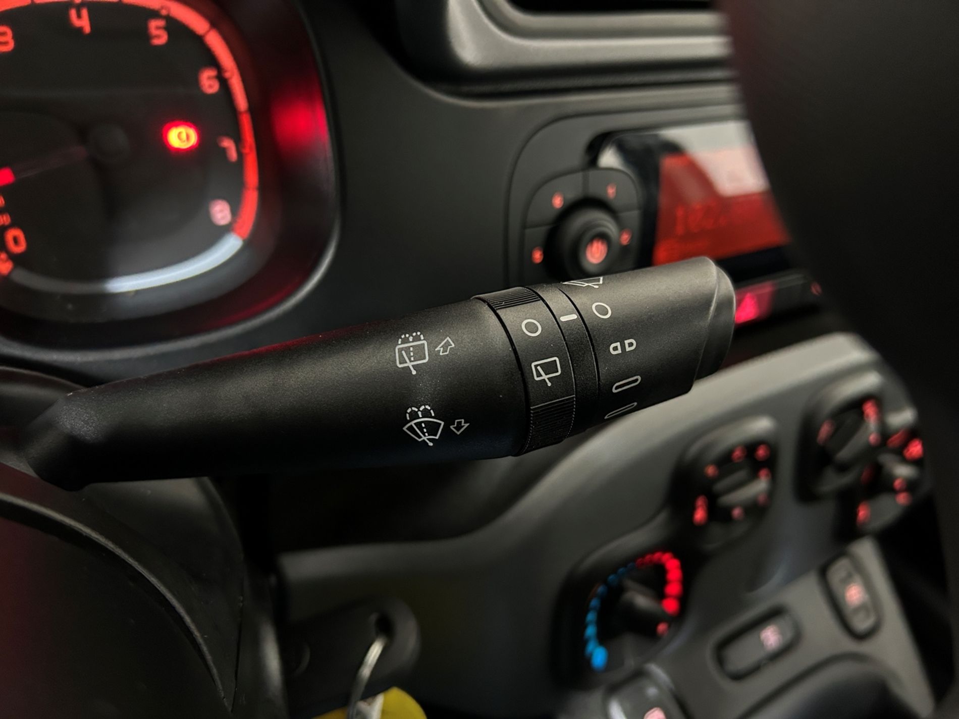 Panda Hybrid City Life s&s 70cv - Autoviemme