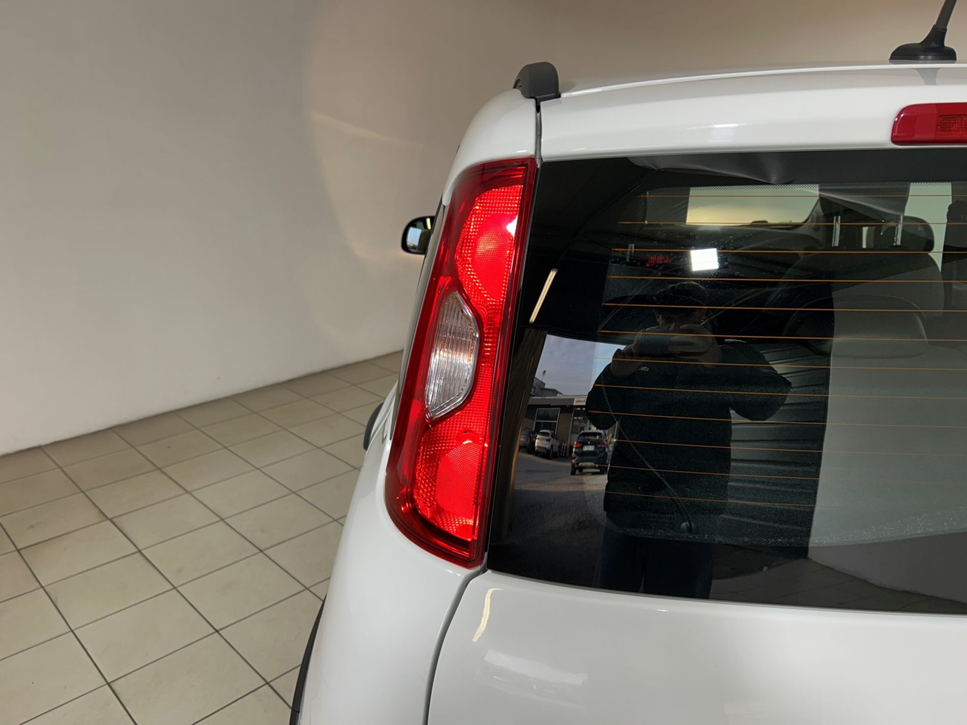 Panda Hybrid City Life s&s 70cv - Autoviemme