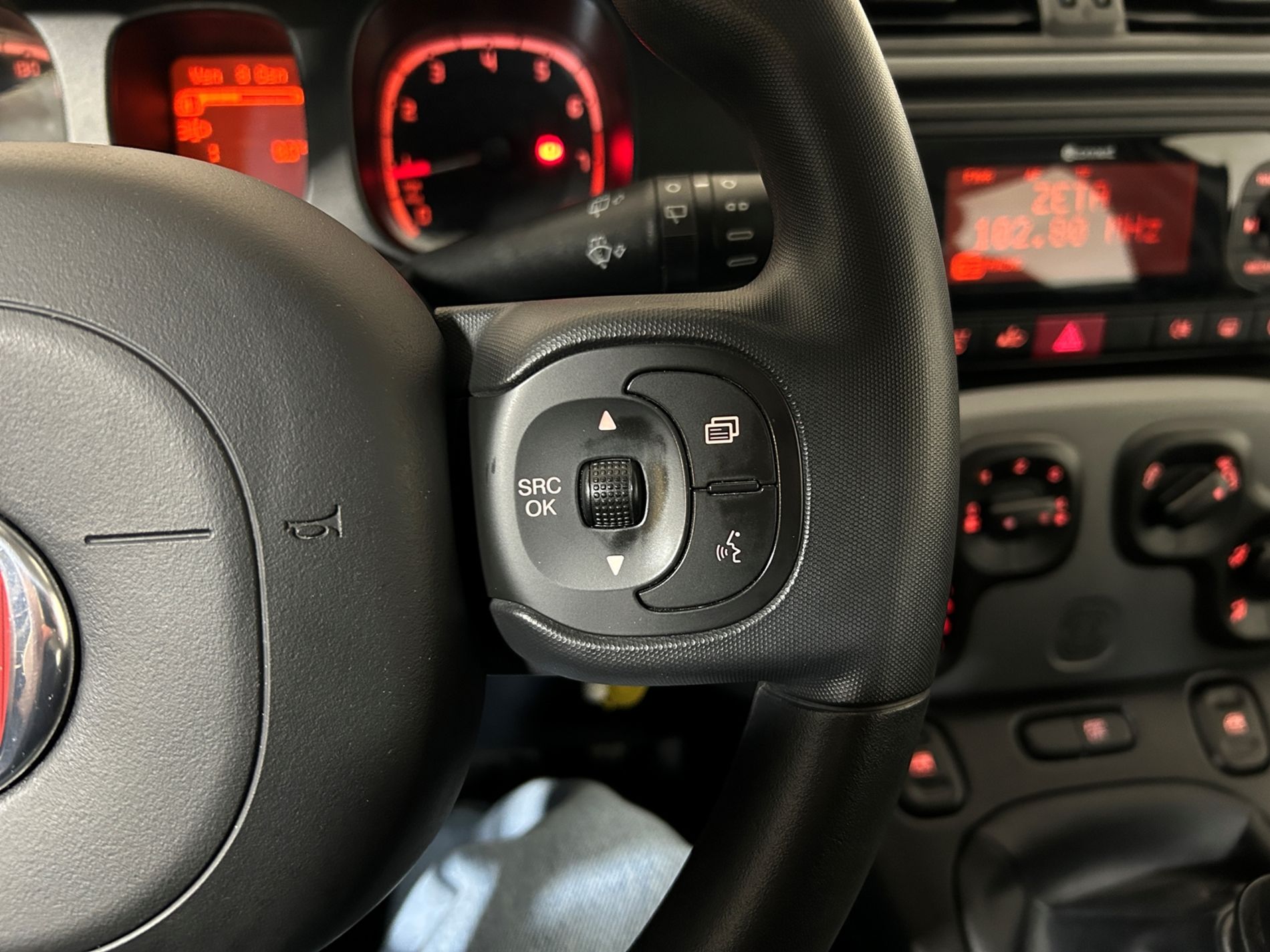 Panda Hybrid City Life s&s 70cv - Autoviemme