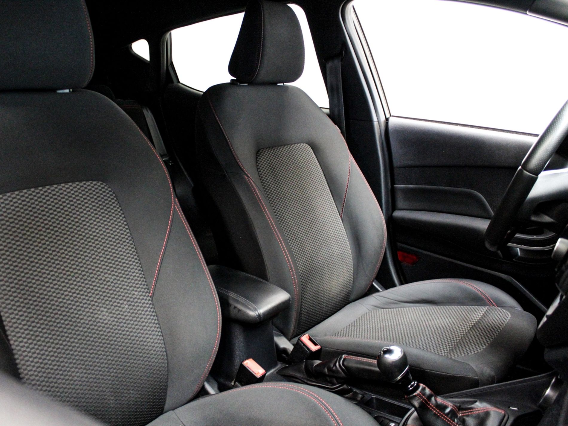 Fiesta 5p 1.0 ecoboost hybrid ST-Line s&s 125cv my20.75 - Autoviemme