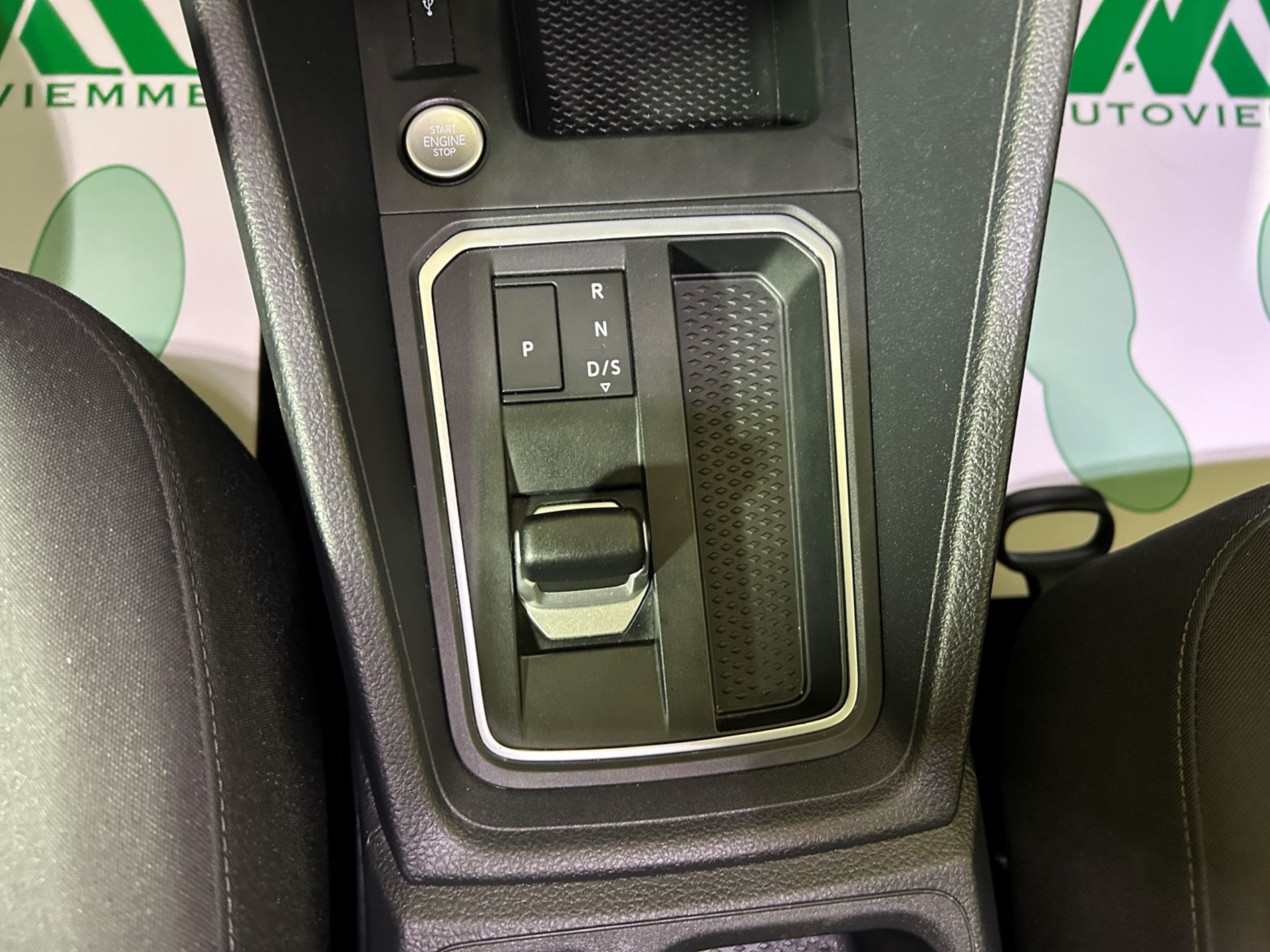 Ford Gran Tourneo Connect 7 posti 2.0 Titanium Powershift - Autoviemme