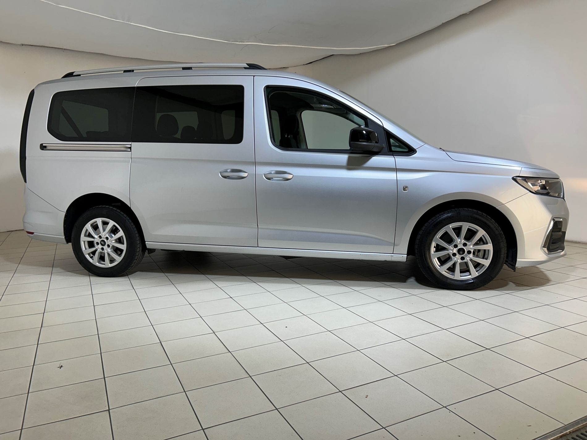 Ford Gran Tourneo Connect 7 posti 2.0 Titanium Powershift - Autoviemme