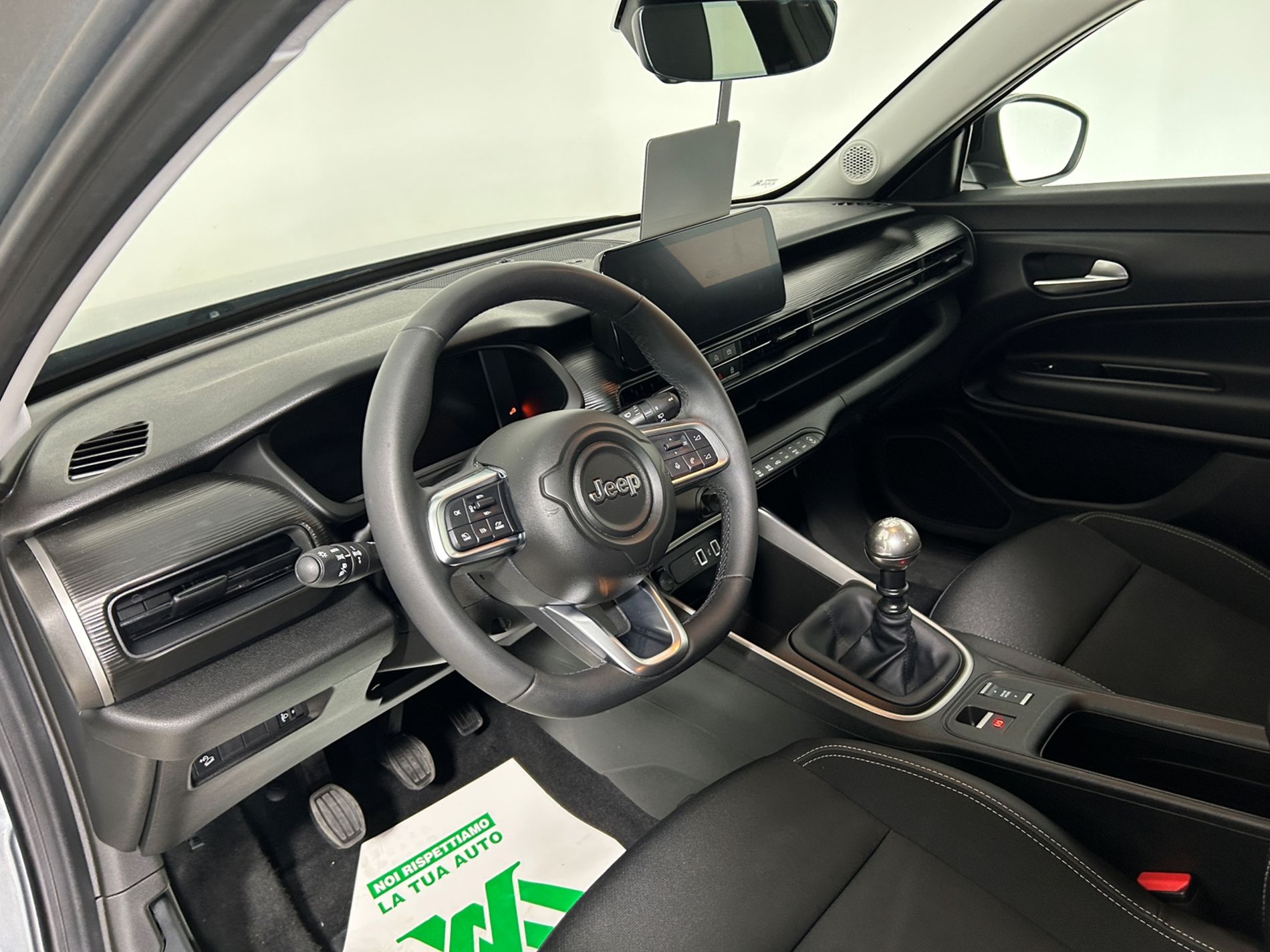 Jeep Avenger 1.2 turbo Altitude fwd 100 cv - Autoviemme