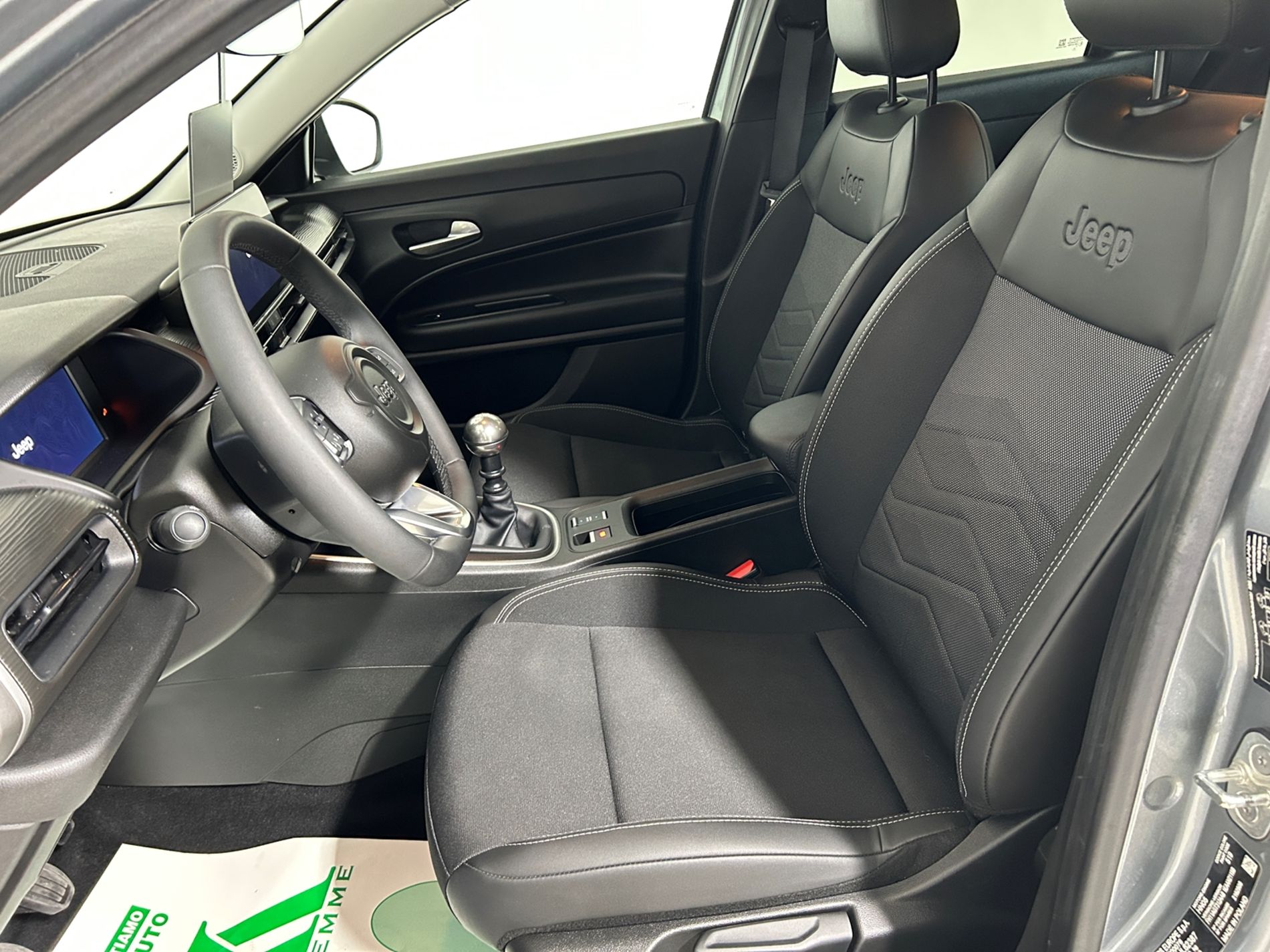 Jeep Avenger 1.2 turbo Altitude fwd 100 cv - Autoviemme