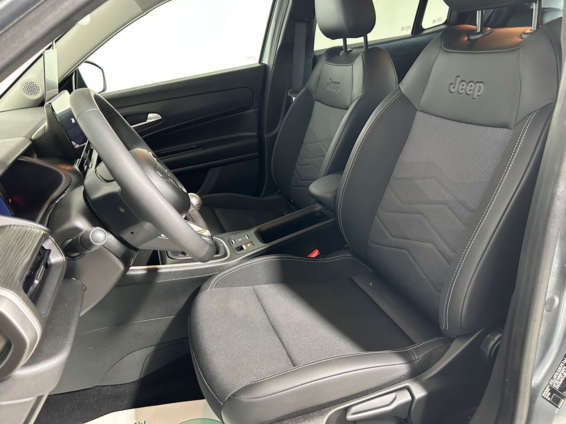Jeep Avenger 1.2 turbo Altitude fwd 100 cv - Autoviemme