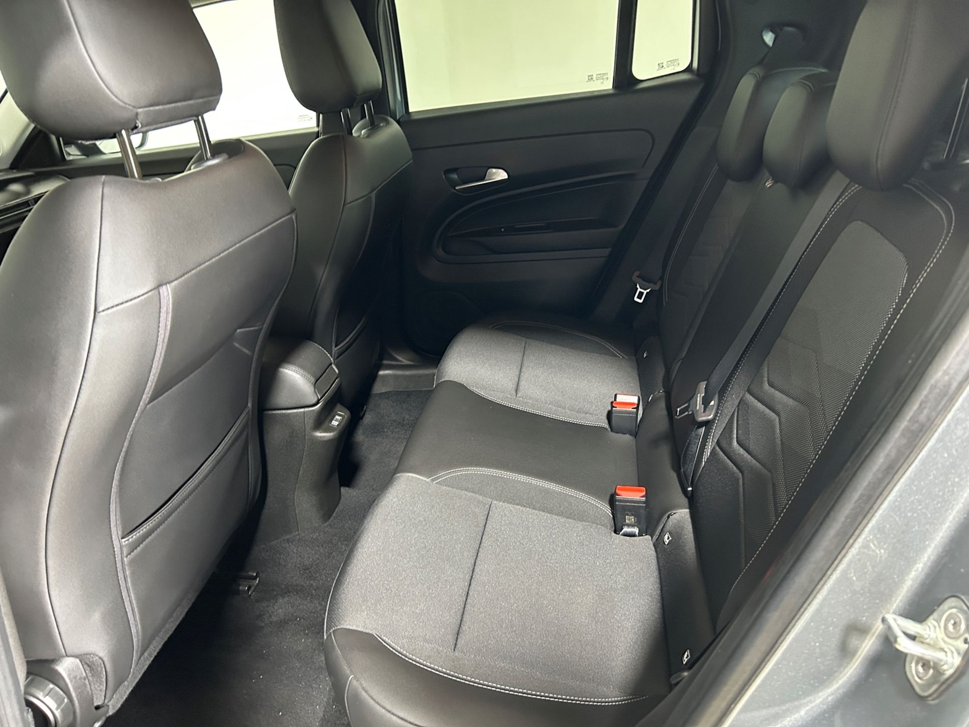 Jeep Avenger 1.2 turbo Altitude fwd 100 cv - Autoviemme