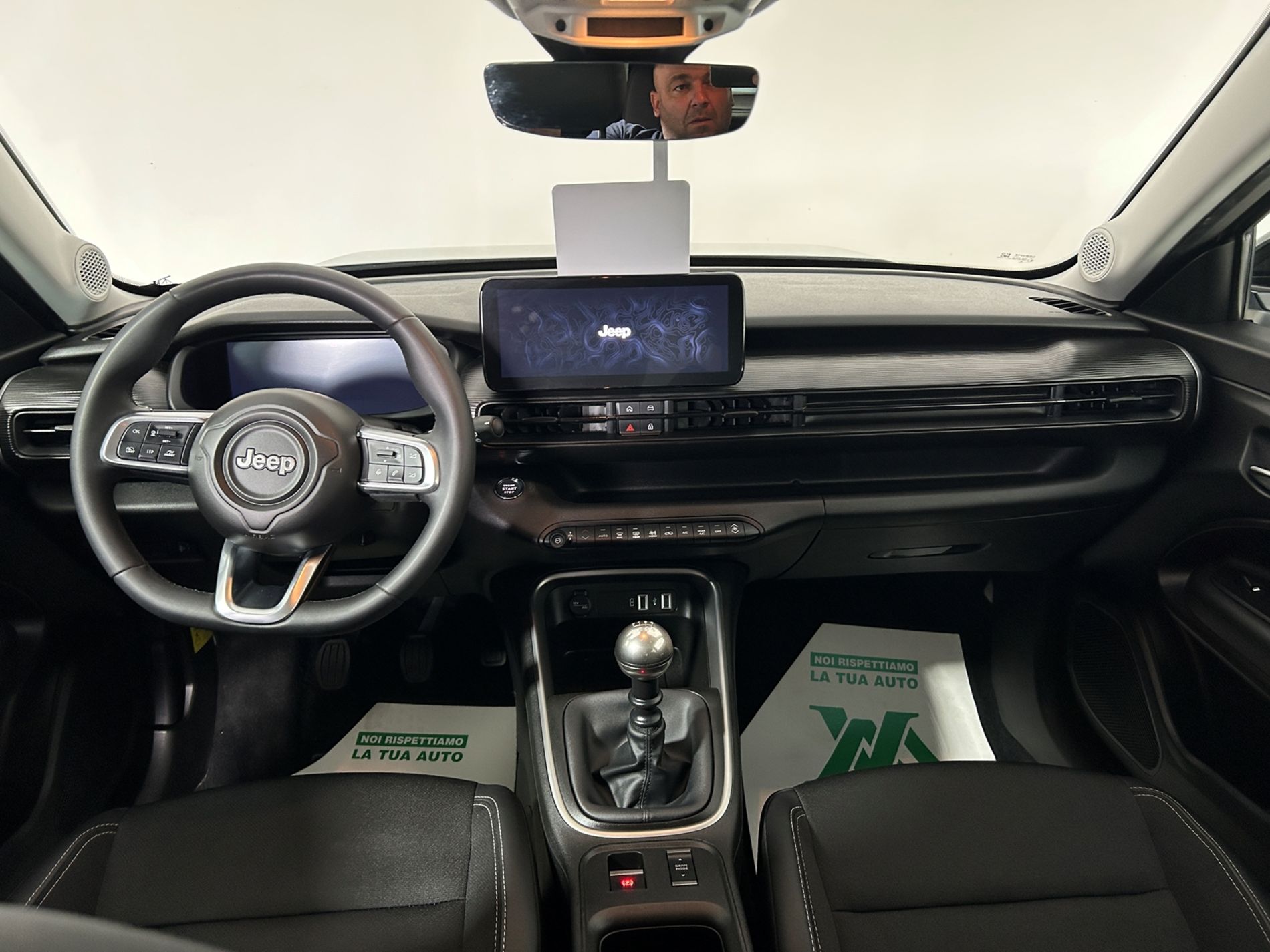 Jeep Avenger 1.2 turbo Altitude fwd 100 cv - Autoviemme