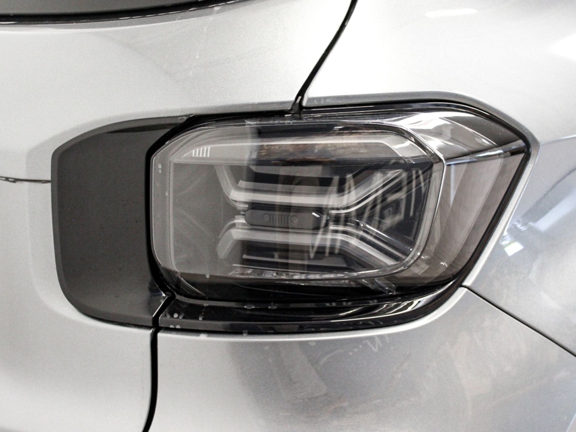 Jeep Avenger 1.2 turbo e-hybrid Summit 110cv edct6  - TETTO APRIBILE - Autoviemme