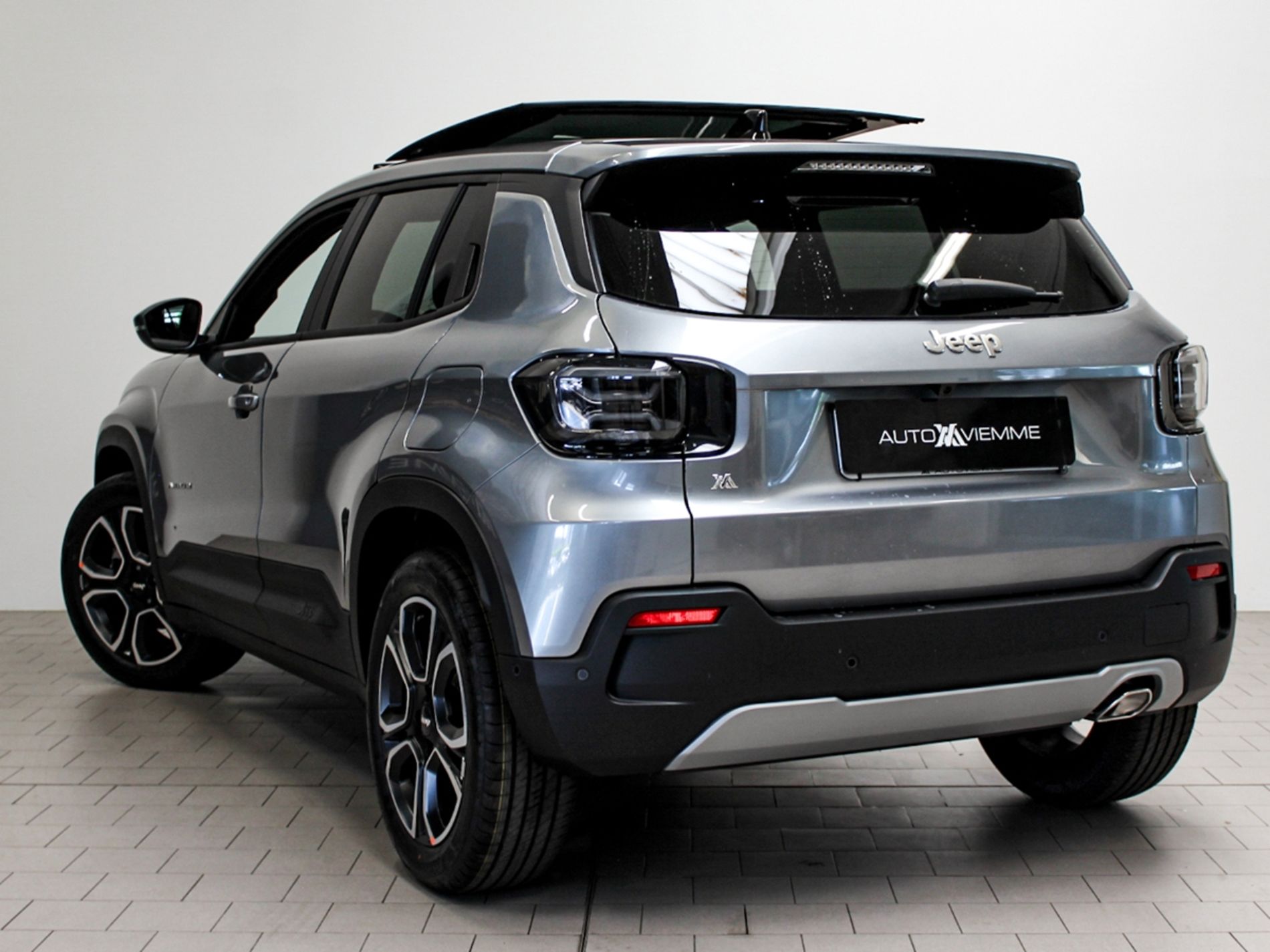 Jeep Avenger 1.2 turbo e-hybrid Summit 110cv edct6  - TETTO APRIBILE - Autoviemme
