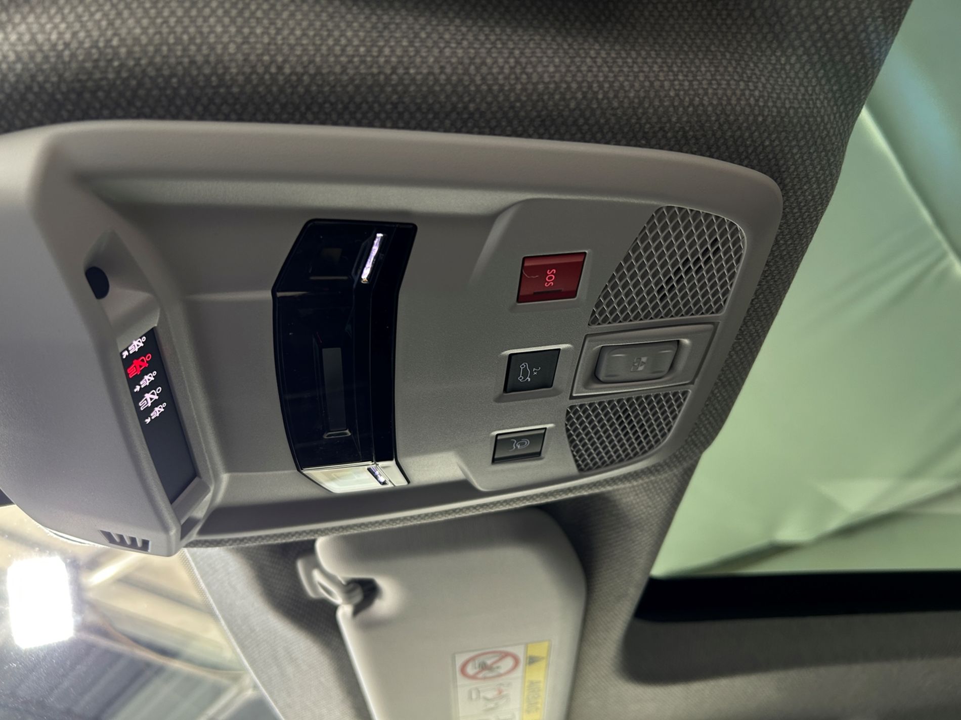 Avenger e-hybrid Summit 100cv   - Autoviemme