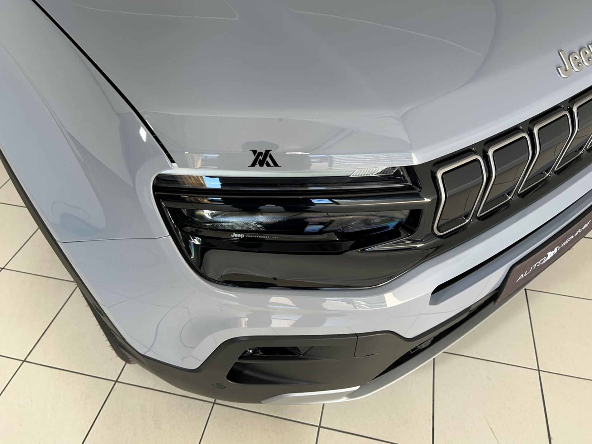 Avenger e-hybrid Summit 100cv   - Autoviemme