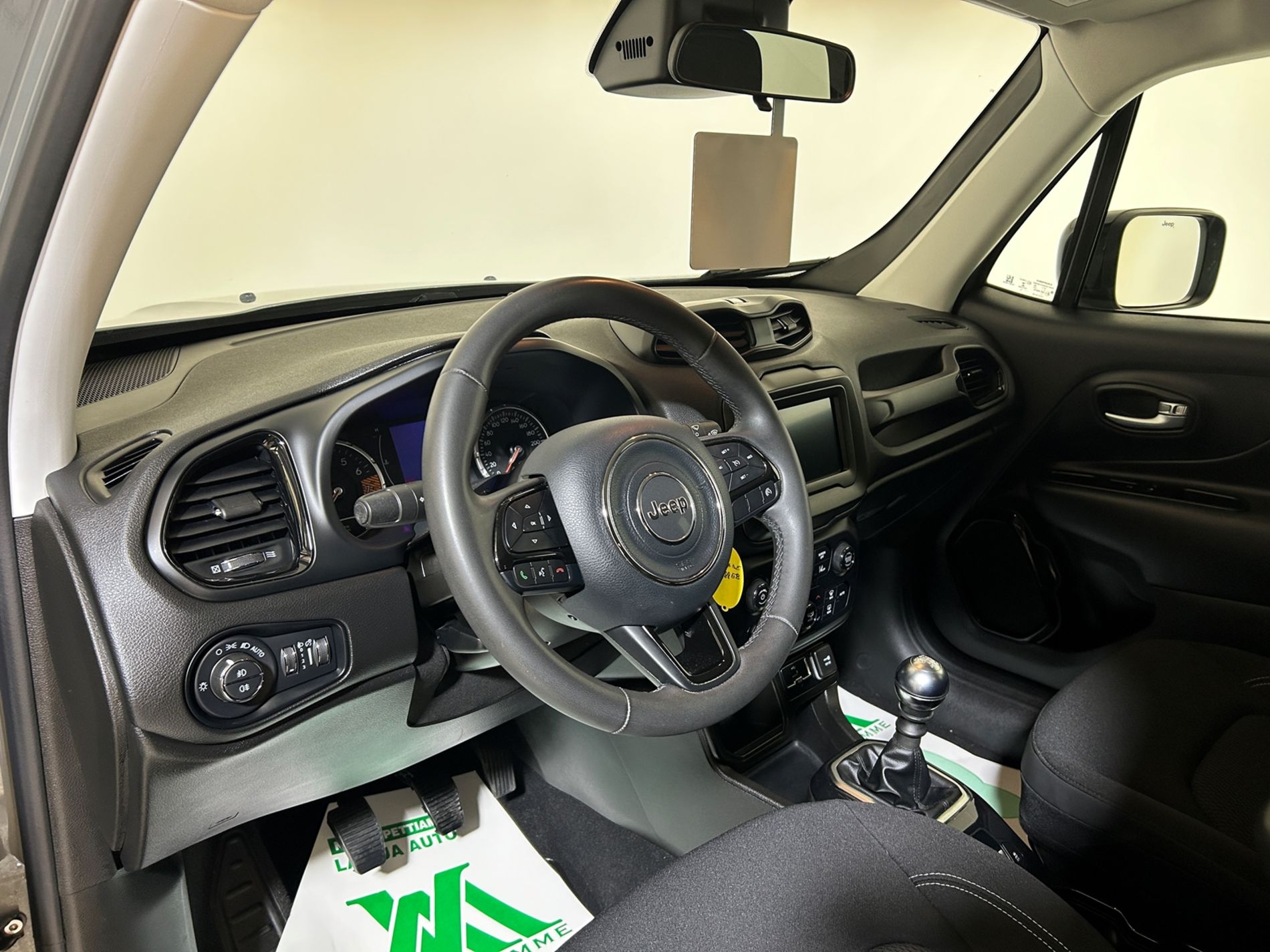 Jeep Renegade 1.0 t3 Night Eagle 2wd - Autoviemme
