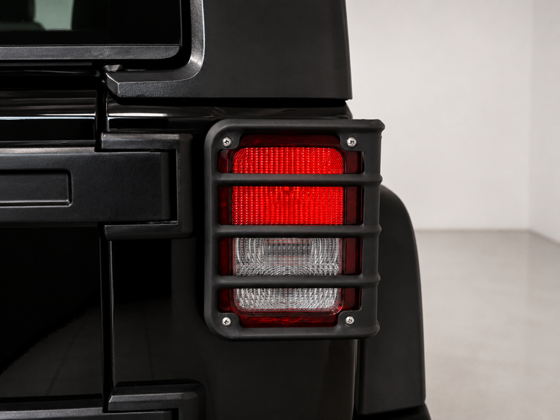 Jeep Wrangler 3.6 V6 Sport assetto rialzato gomme 33x12.50 - Autoviemme