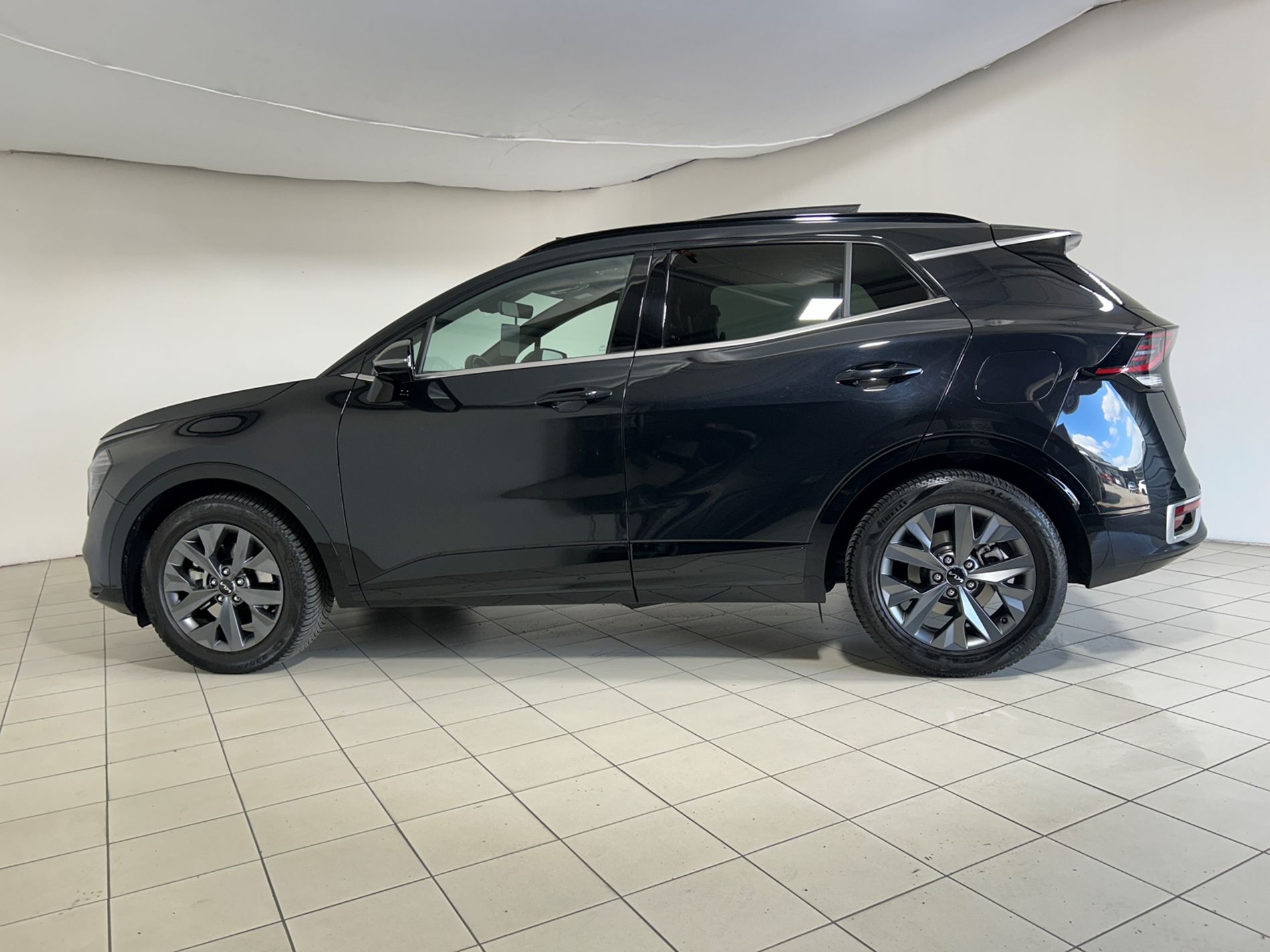 Kia Sportage 1.6 tgdi hev GT-line 2wd portellone elettrico e volante riscaldato - Autoviemme