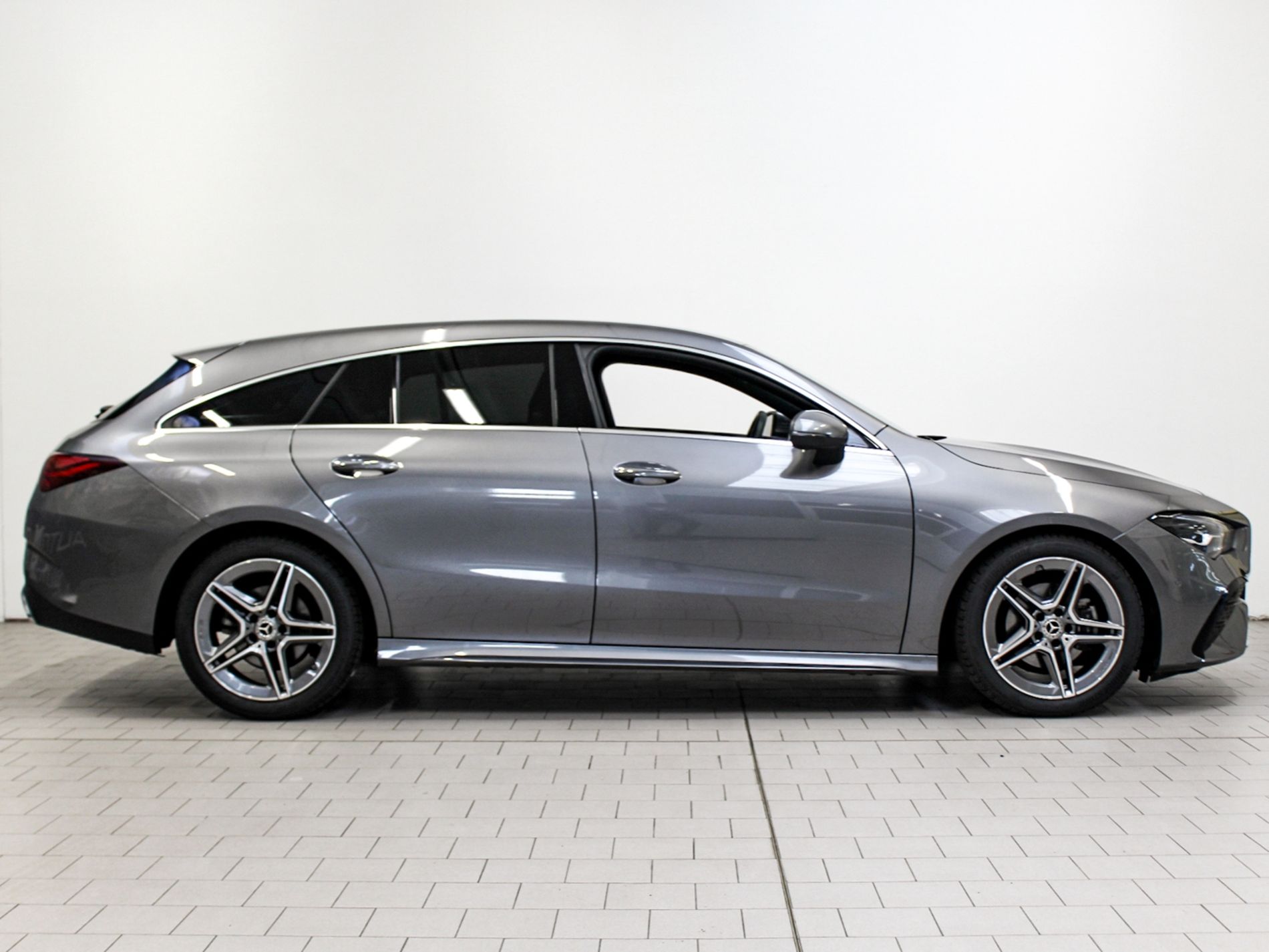 CLA Shooting Brake 180 AMG Line Premium auto - Autoviemme