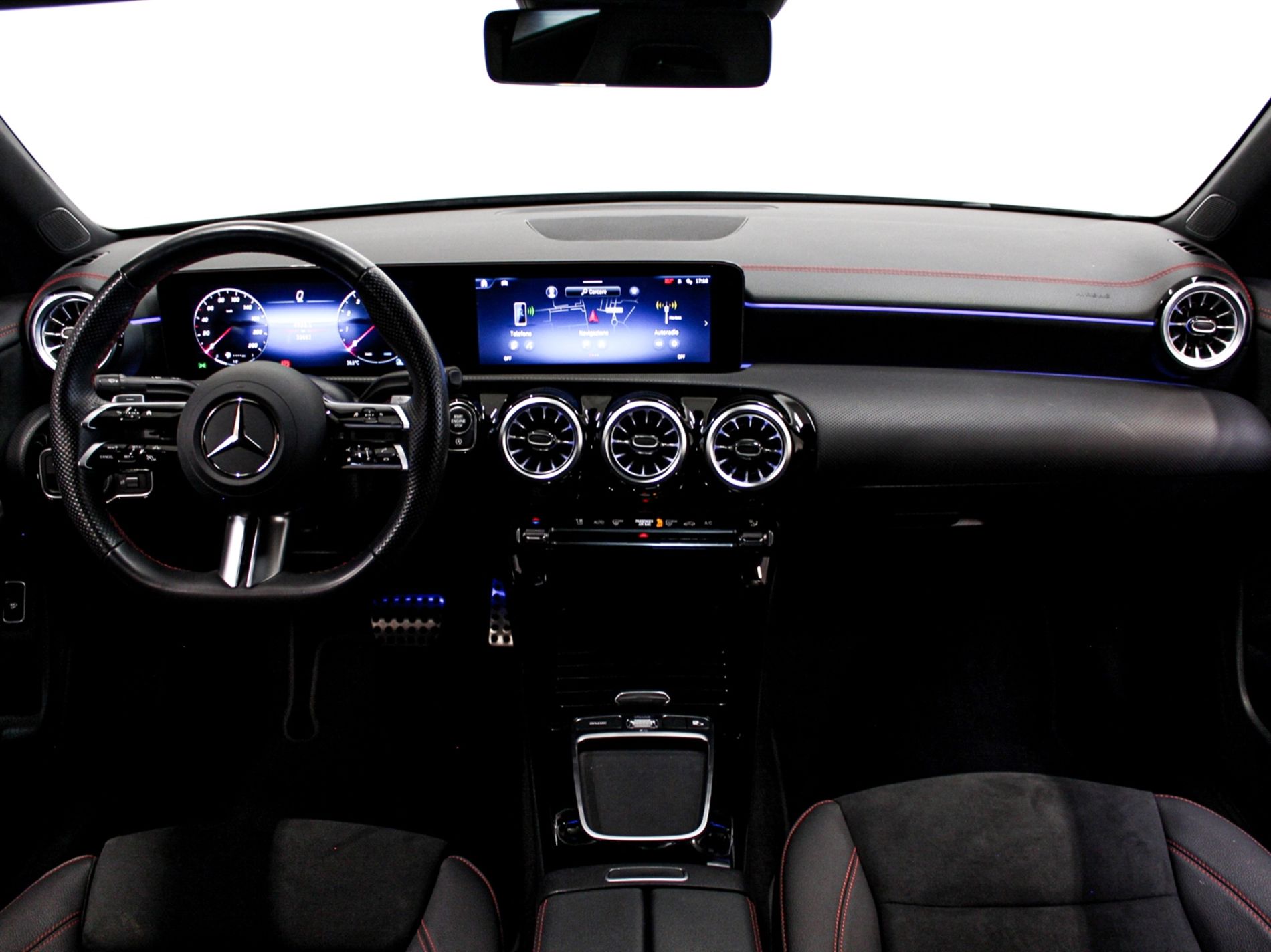 CLA Shooting Brake 200 AMG Line Premium auto - Autoviemme