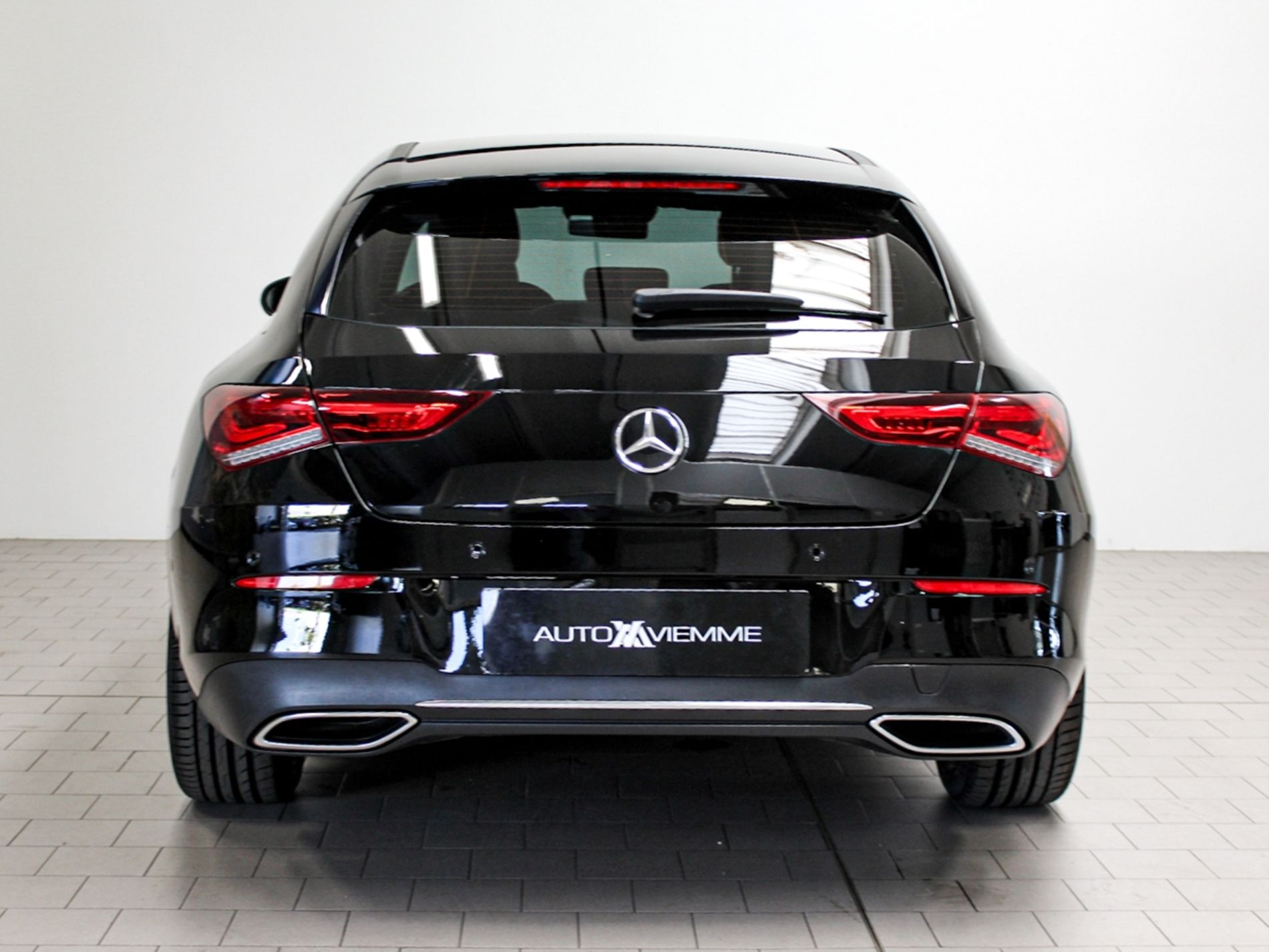 Mercedes CLA Shooting Brake 180 Night edition auto   - Autoviemme