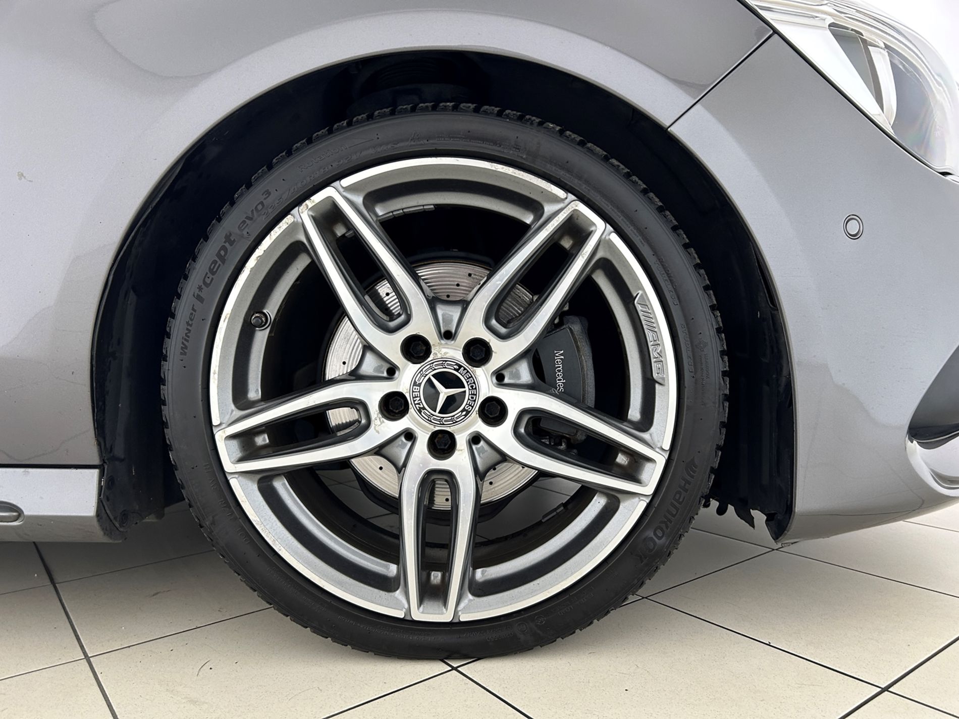 Mercedes CLA Shooting Brake 180 Premium automatica FL - Autoviemme