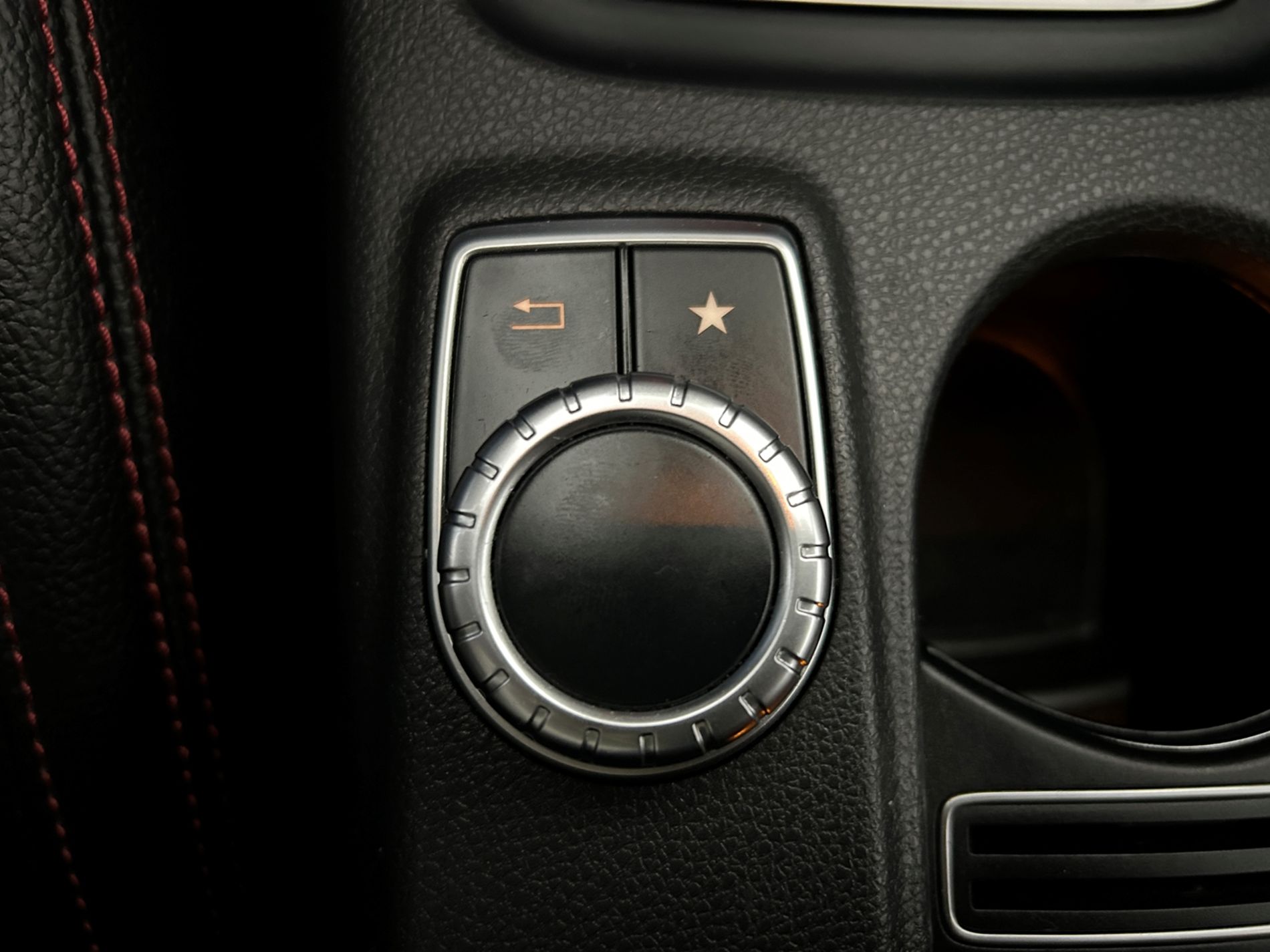 Mercedes CLA Shooting Brake 180 Premium automatica FL - Autoviemme