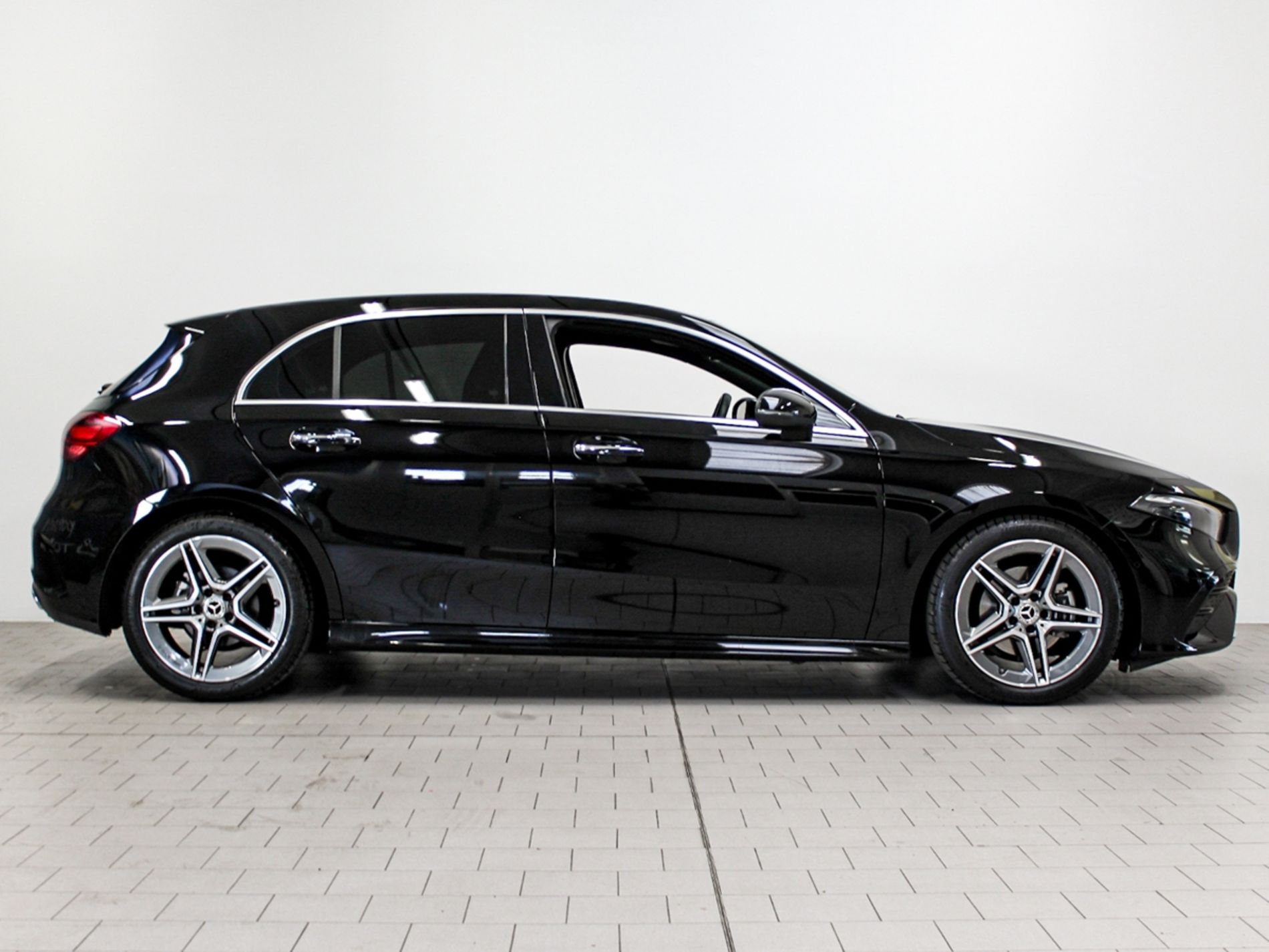 A 180 Premium AMG Line auto - Autoviemme