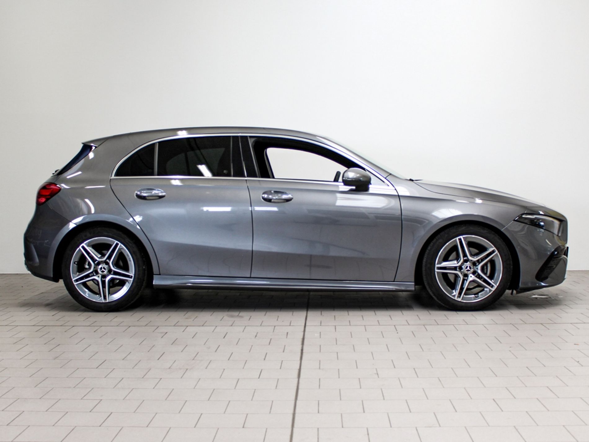 A 180 Premium AMG Line auto - Autoviemme