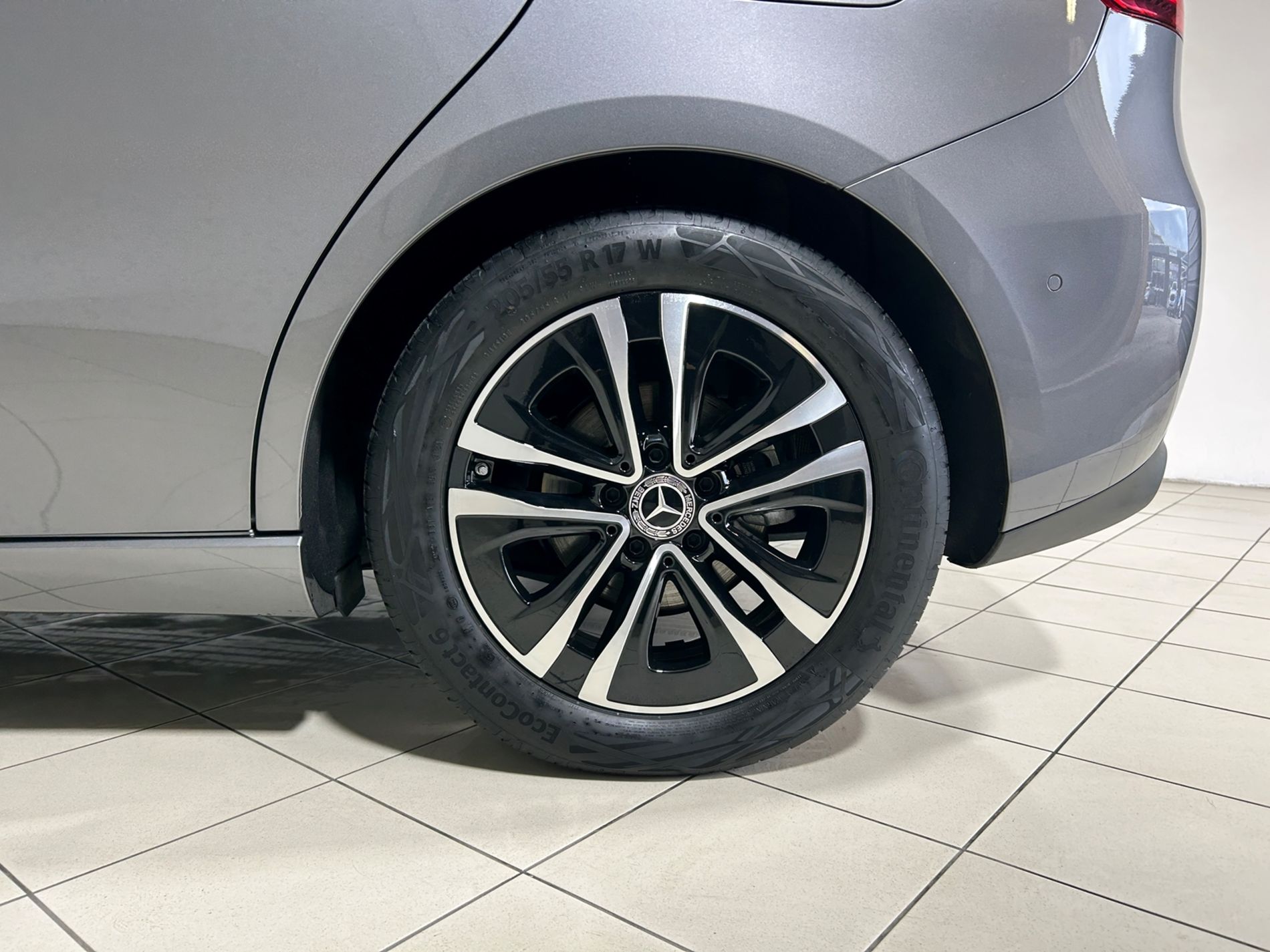 B180 Progressive Advanced - Autoviemme