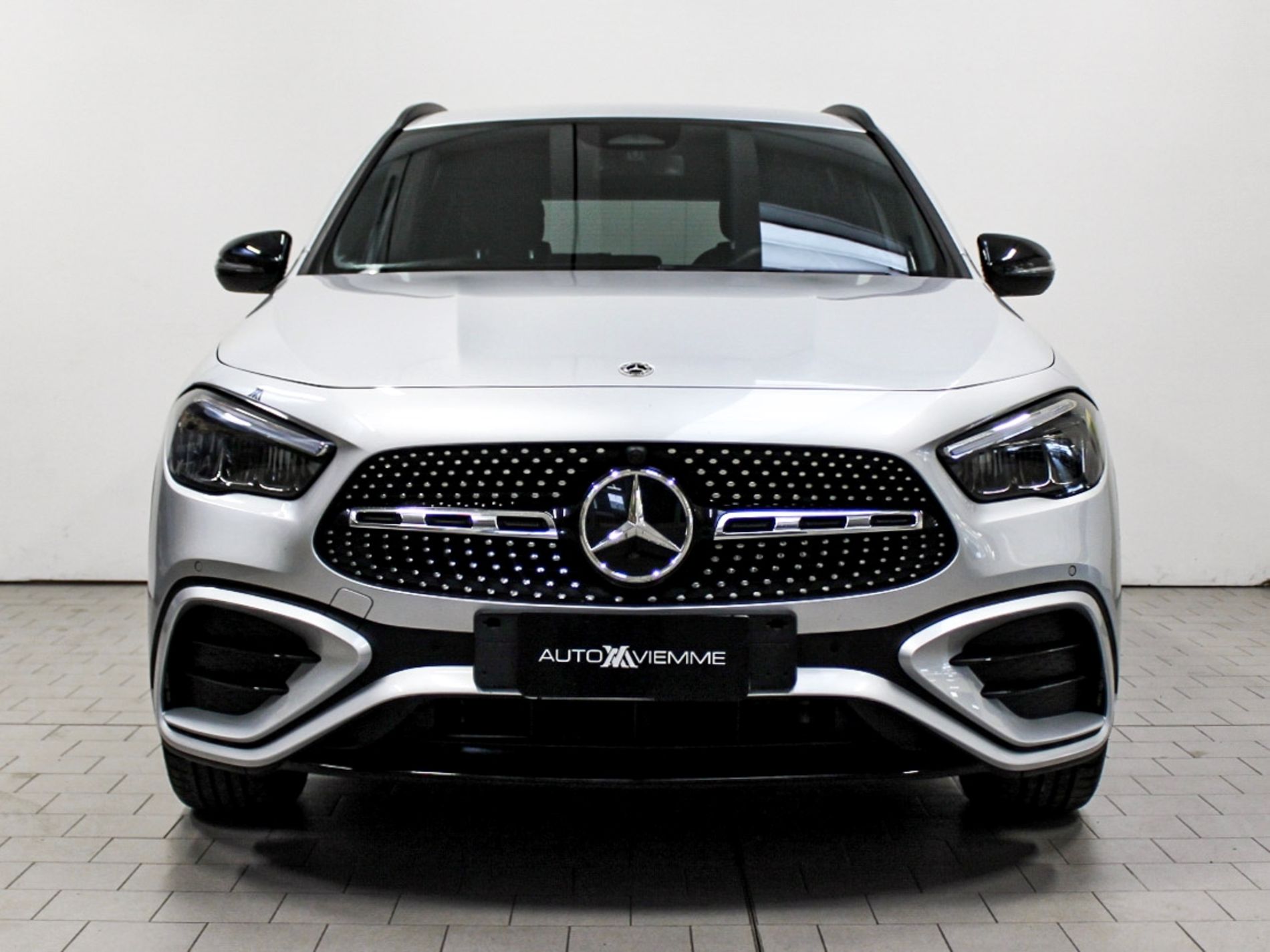 Mercedes GLA 200 Premium Hybrid - Autoviemme