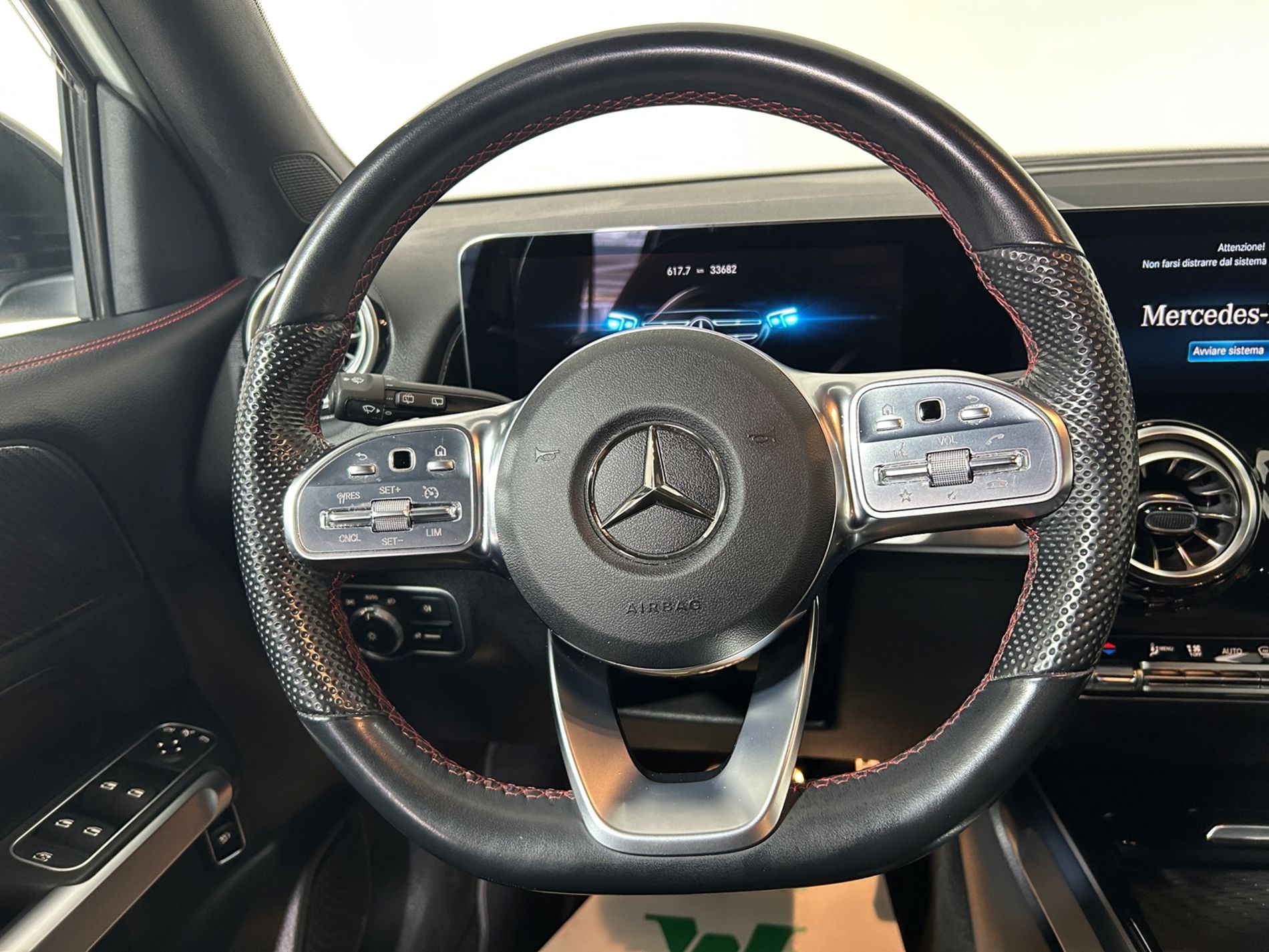 Mercedes GLB 200 d Premium 4matic automatica telecamera 360 - Autoviemme