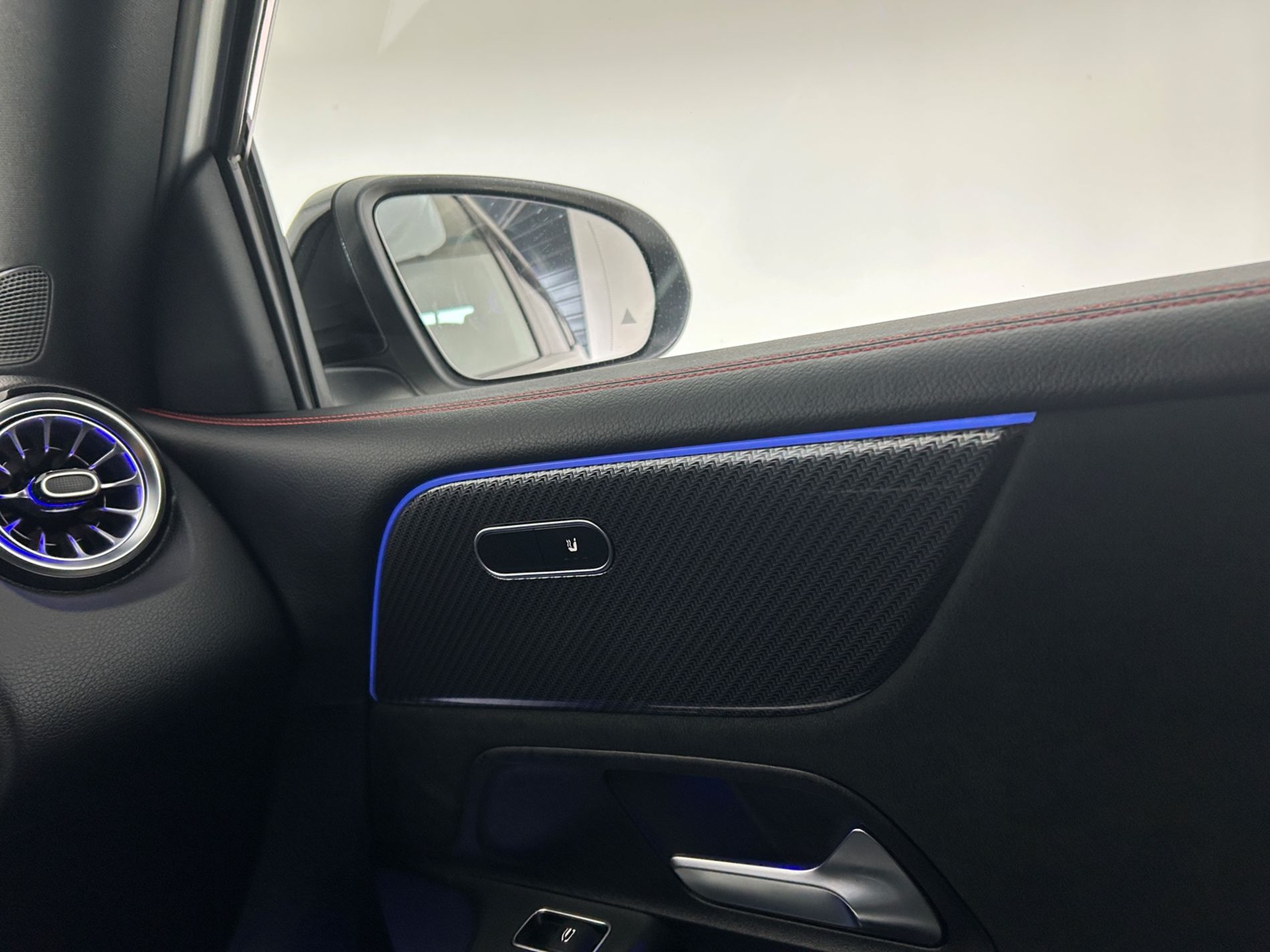 Mercedes GLB 200 d Premium 4matic automatica telecamera 360 - Autoviemme