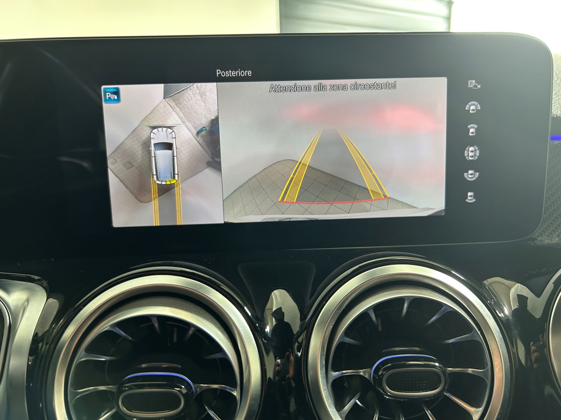 Mercedes GLB 200 d Premium 4matic automatica telecamera 360 - Autoviemme