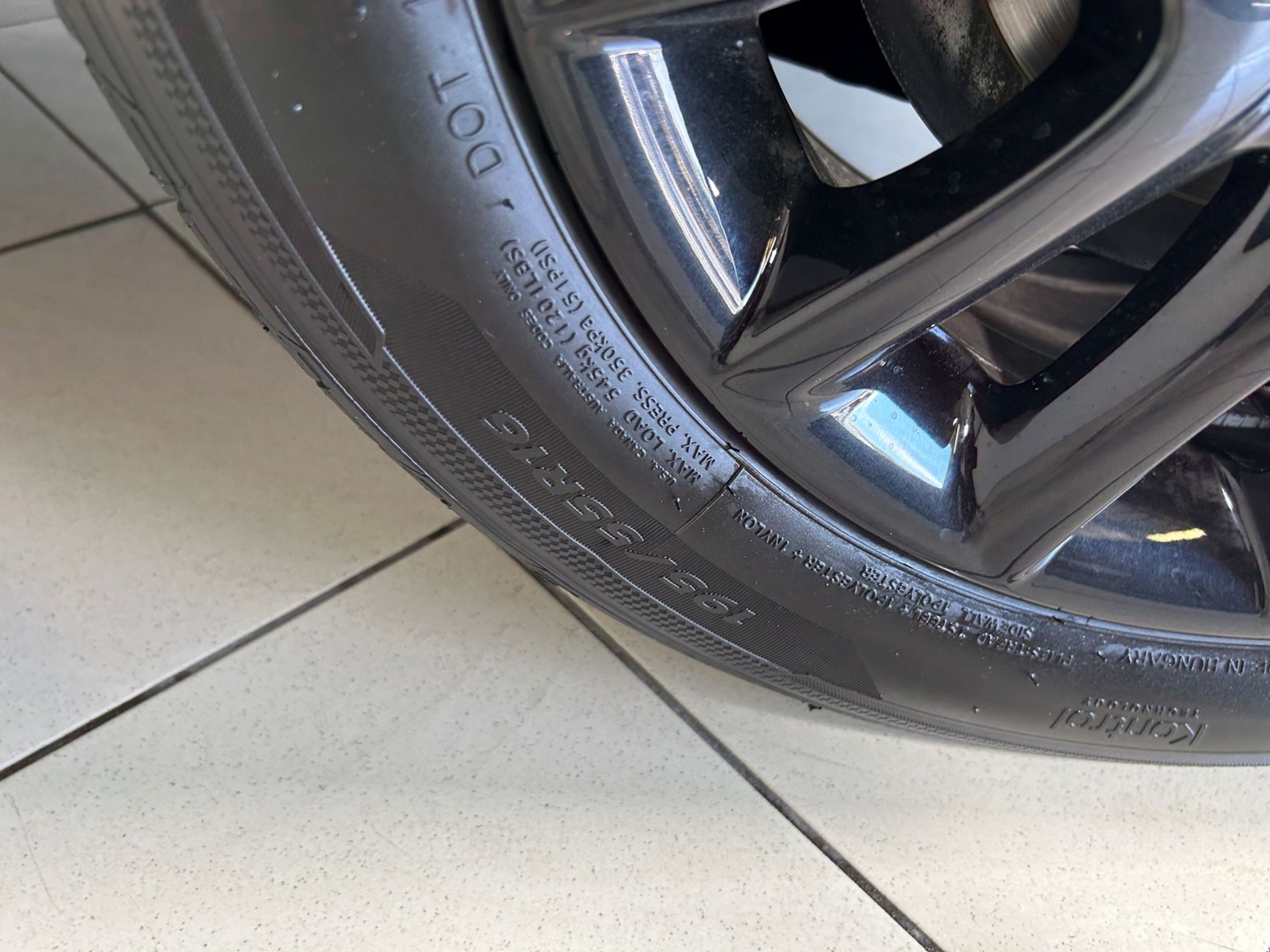 Mini 5p 1.5 Cooper Essential auto - Autoviemme