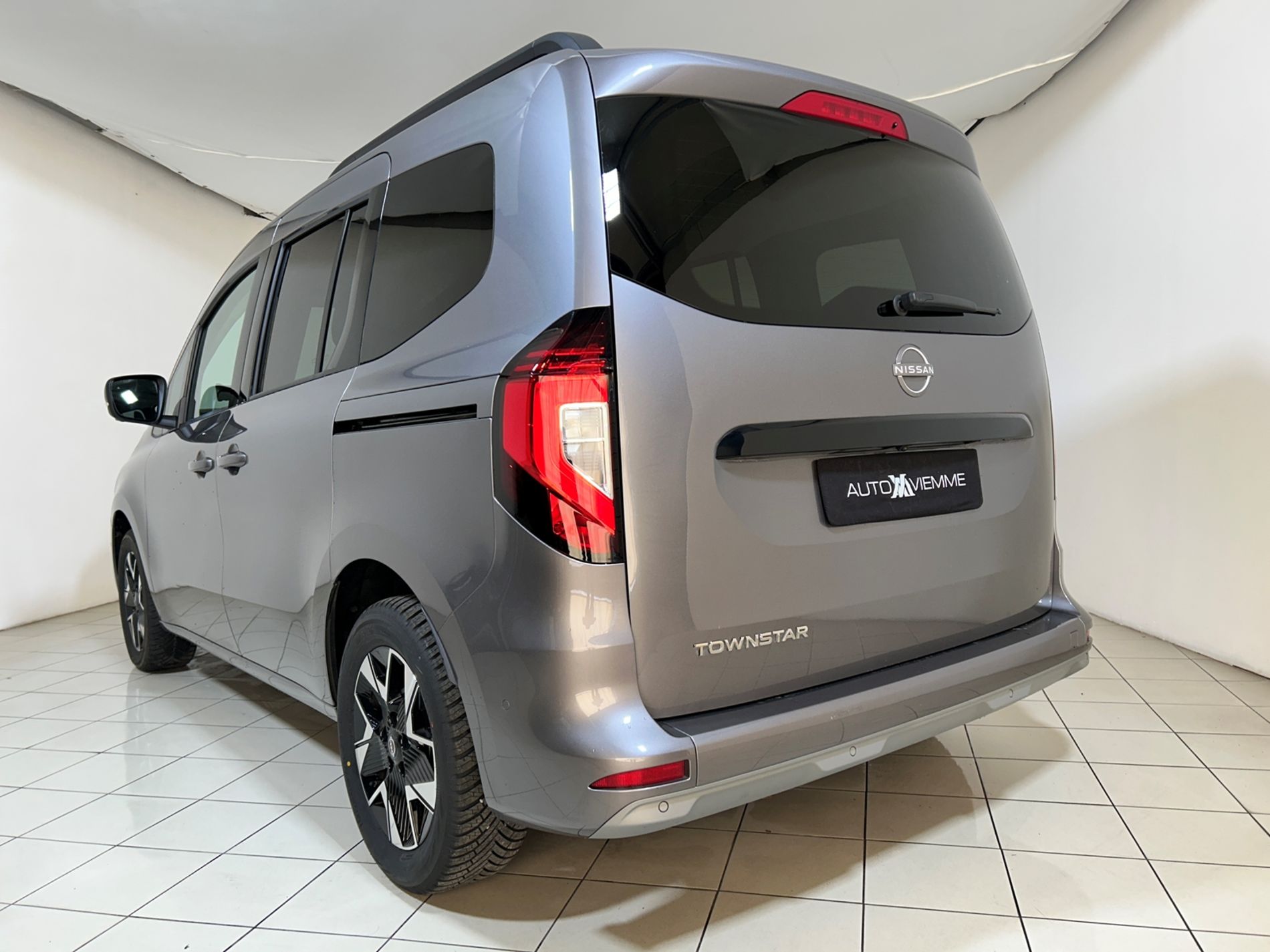 Nissan Townstar N-Connecta - Autoviemme