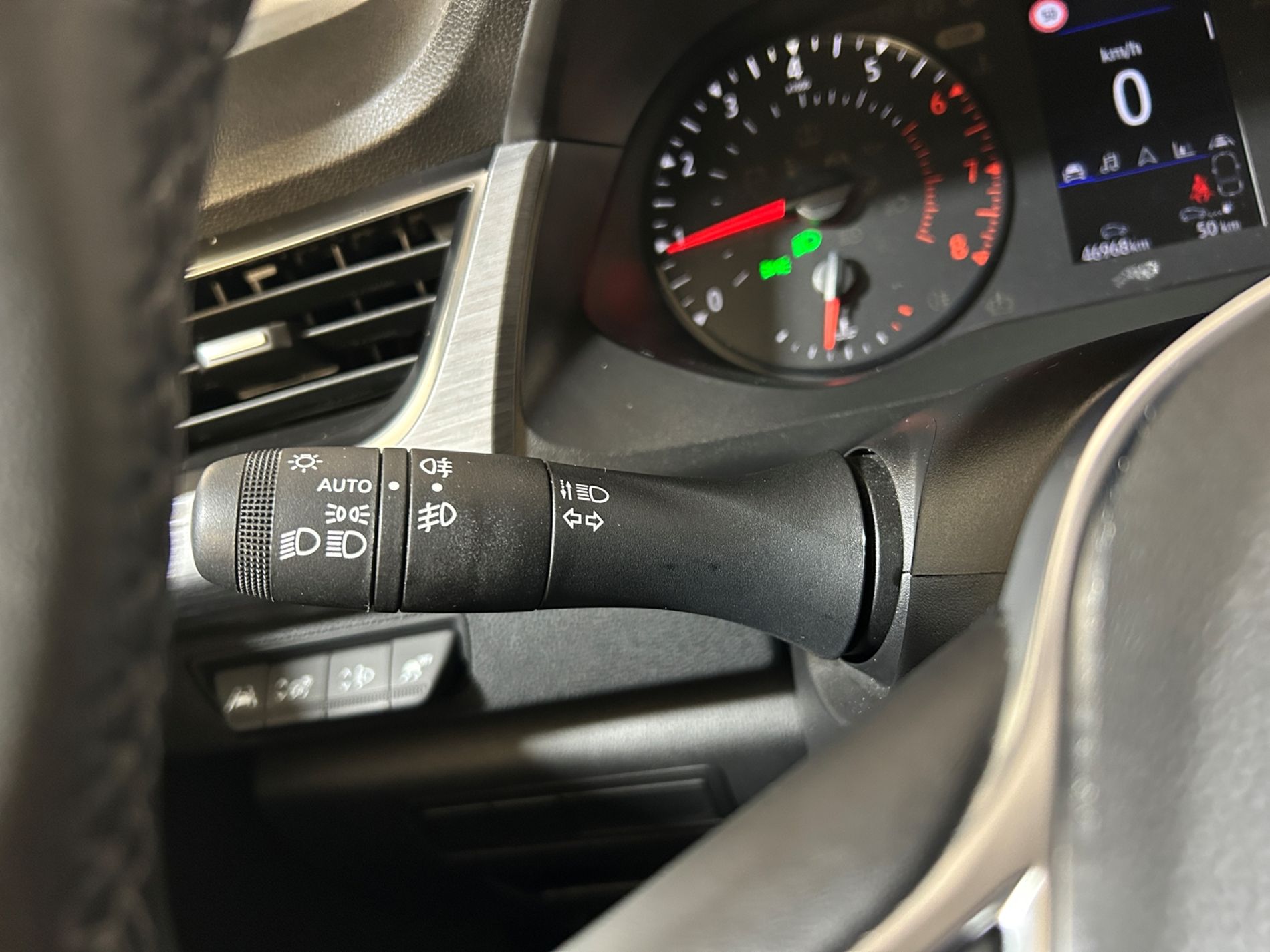 Nissan Townstar N-Connecta - Autoviemme