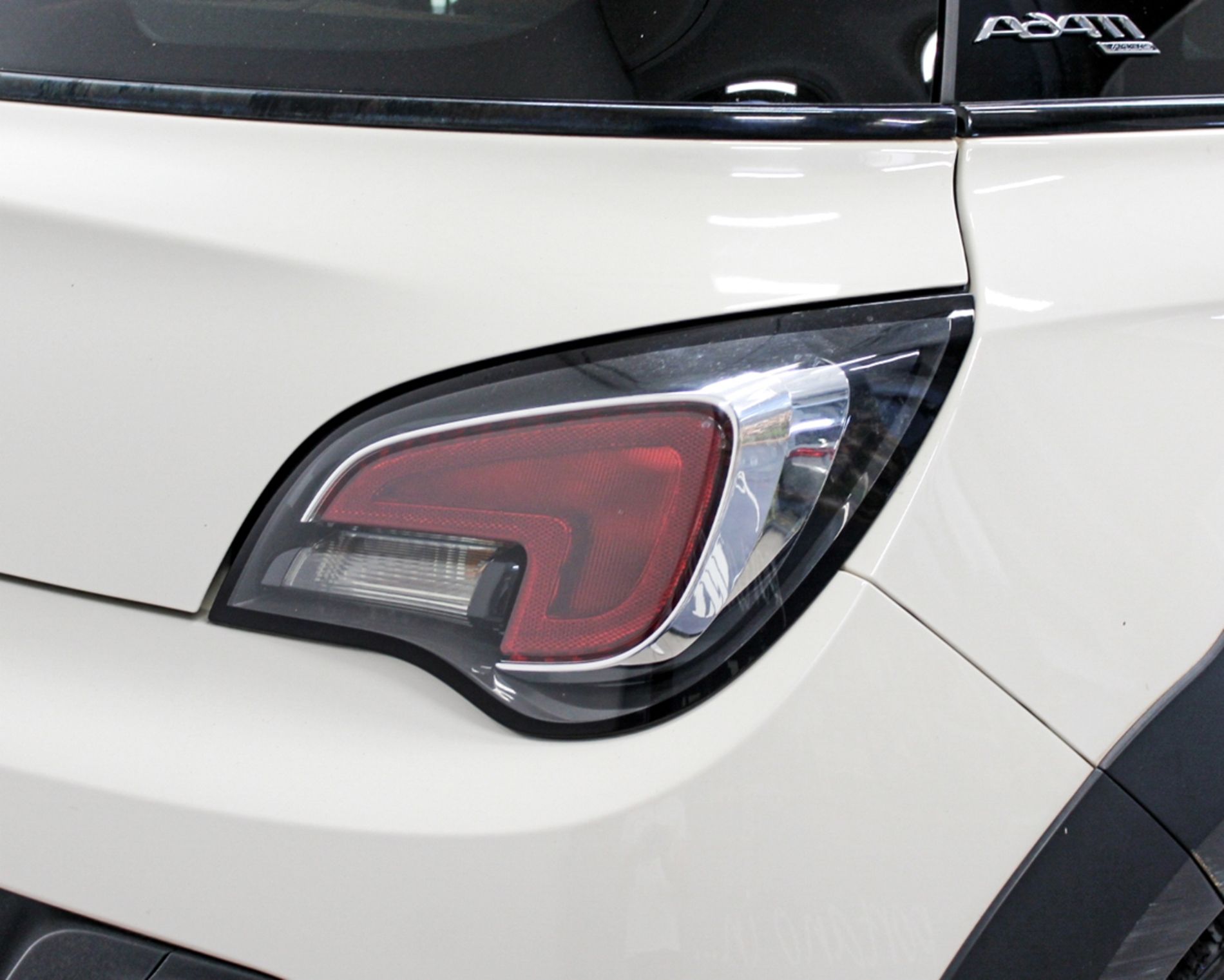 Adam 1.2 70cv E6 - Autoviemme