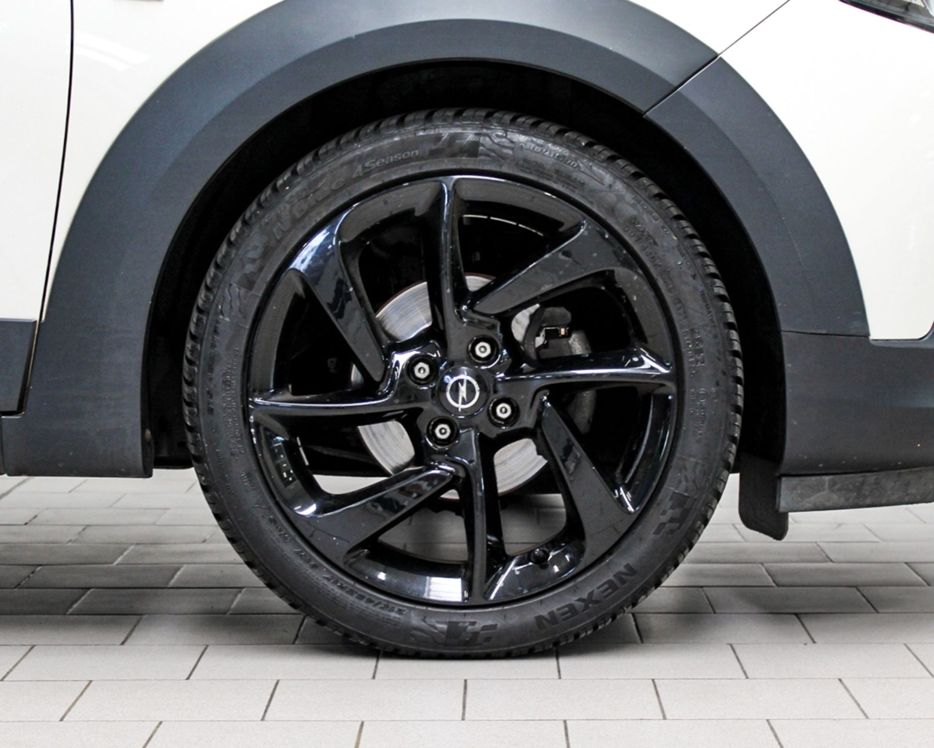 Adam 1.2 70cv E6 - Autoviemme