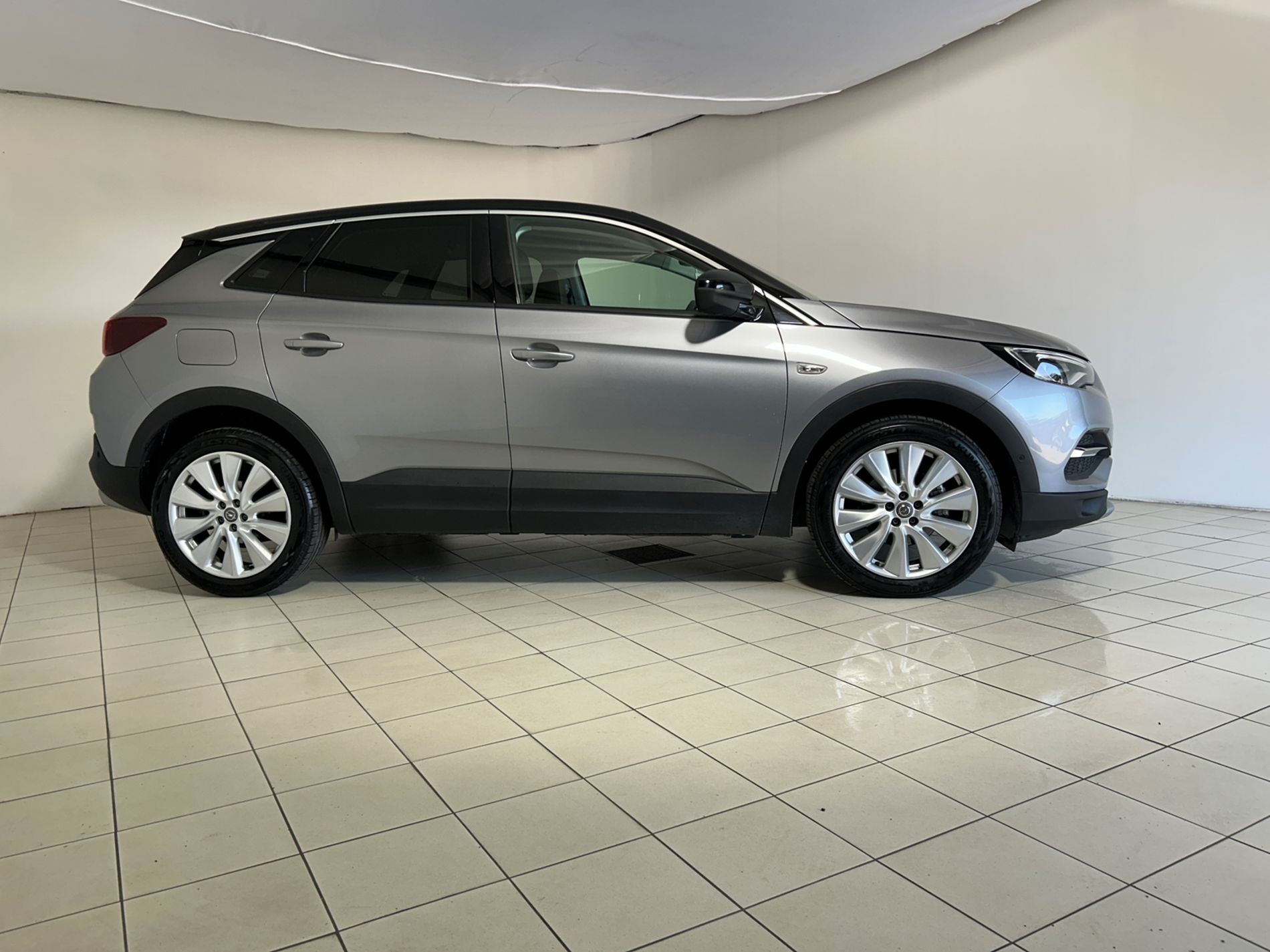 Opel Grandland X 1.2 Innovation s&s 130 cv - Autoviemme
