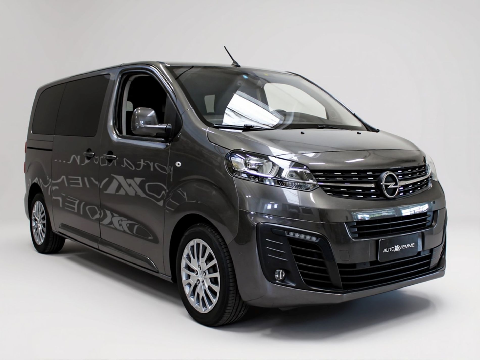 Zafira Life 1.5d 120cv L2H1 Edition - GANCIO TRAINO - Autoviemme