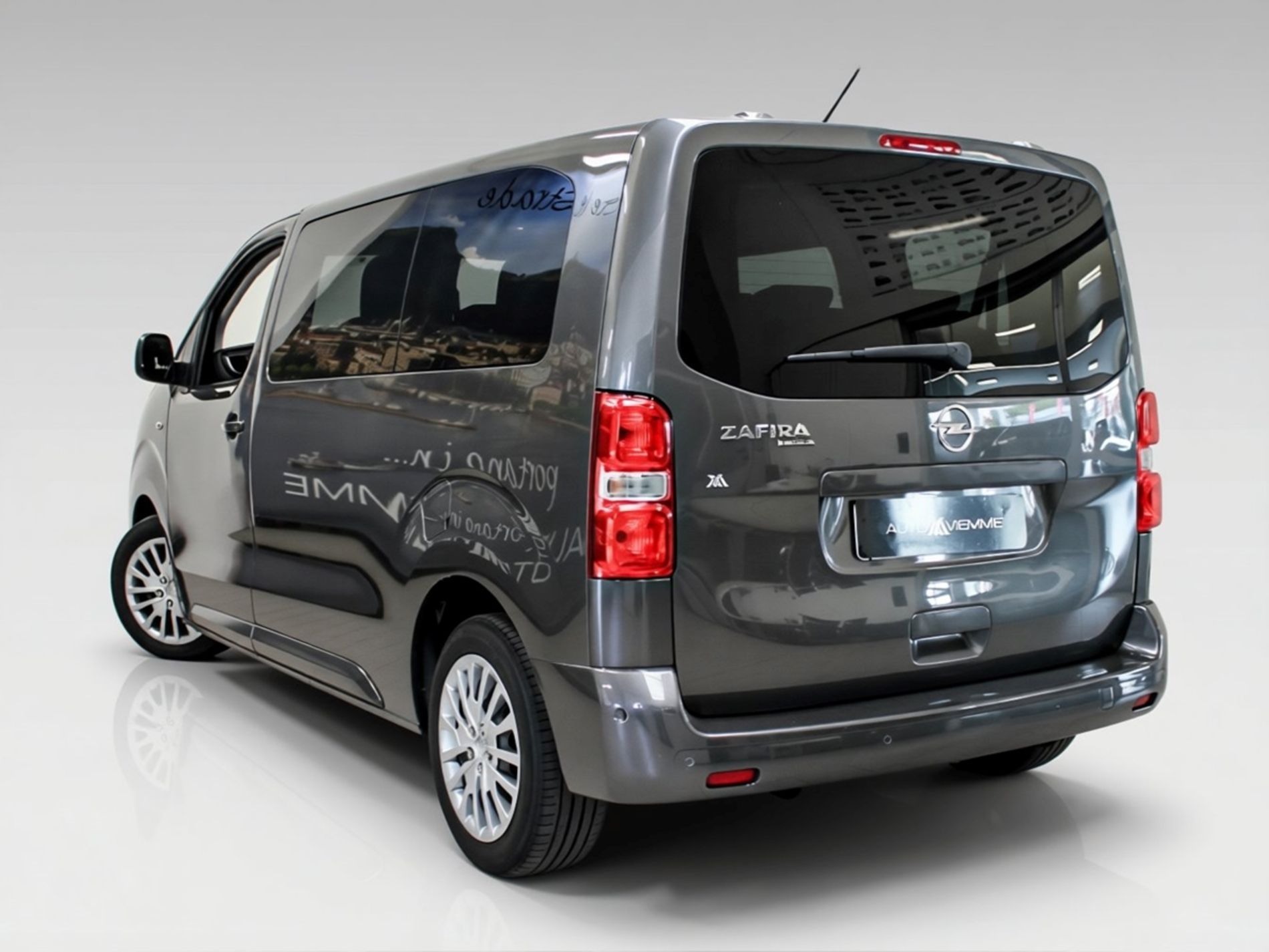 Zafira Life 1.5d 120cv L2H1 Edition - GANCIO TRAINO - Autoviemme