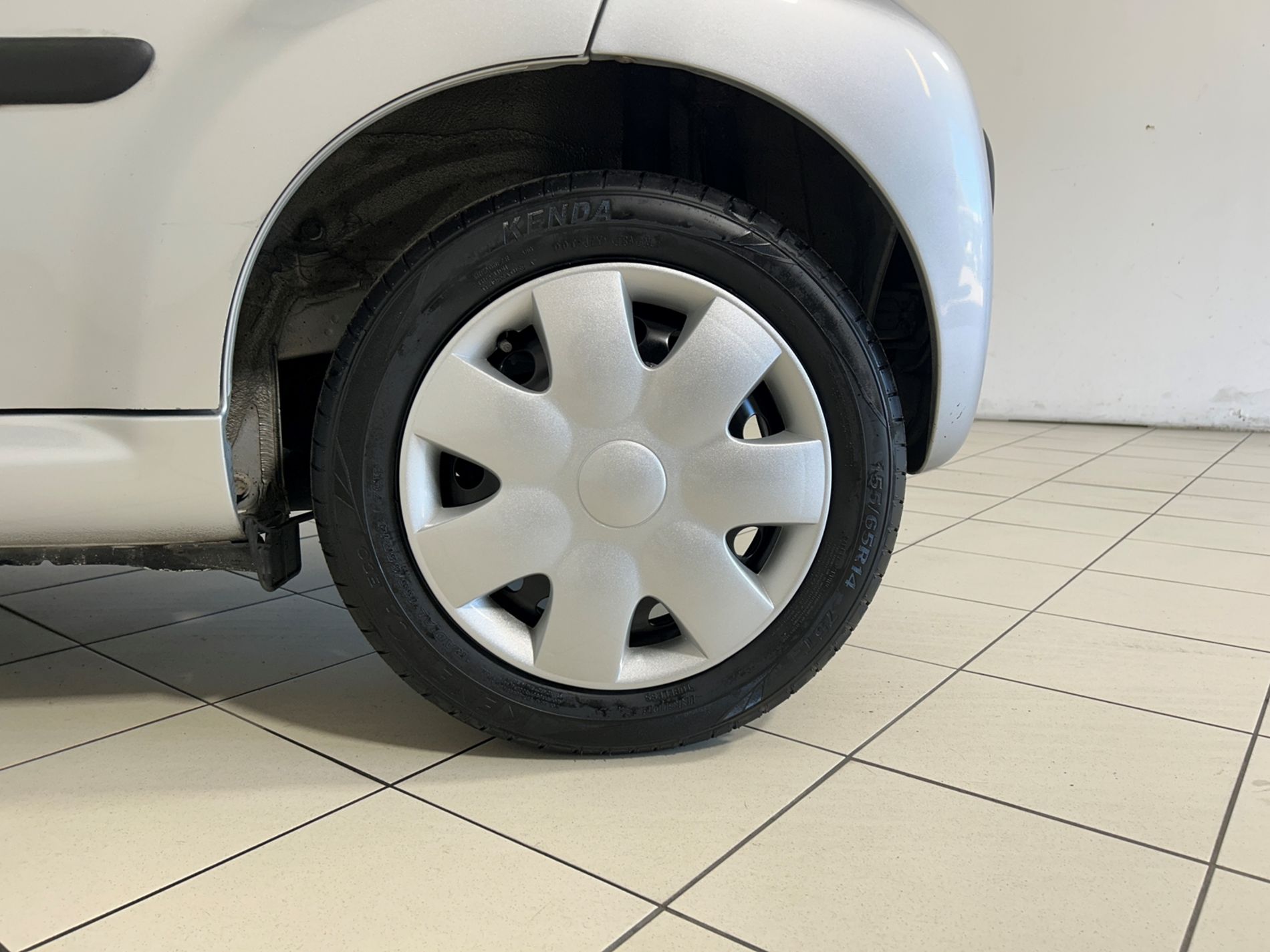 107 1.0 12v Active 5p FL - Autoviemme