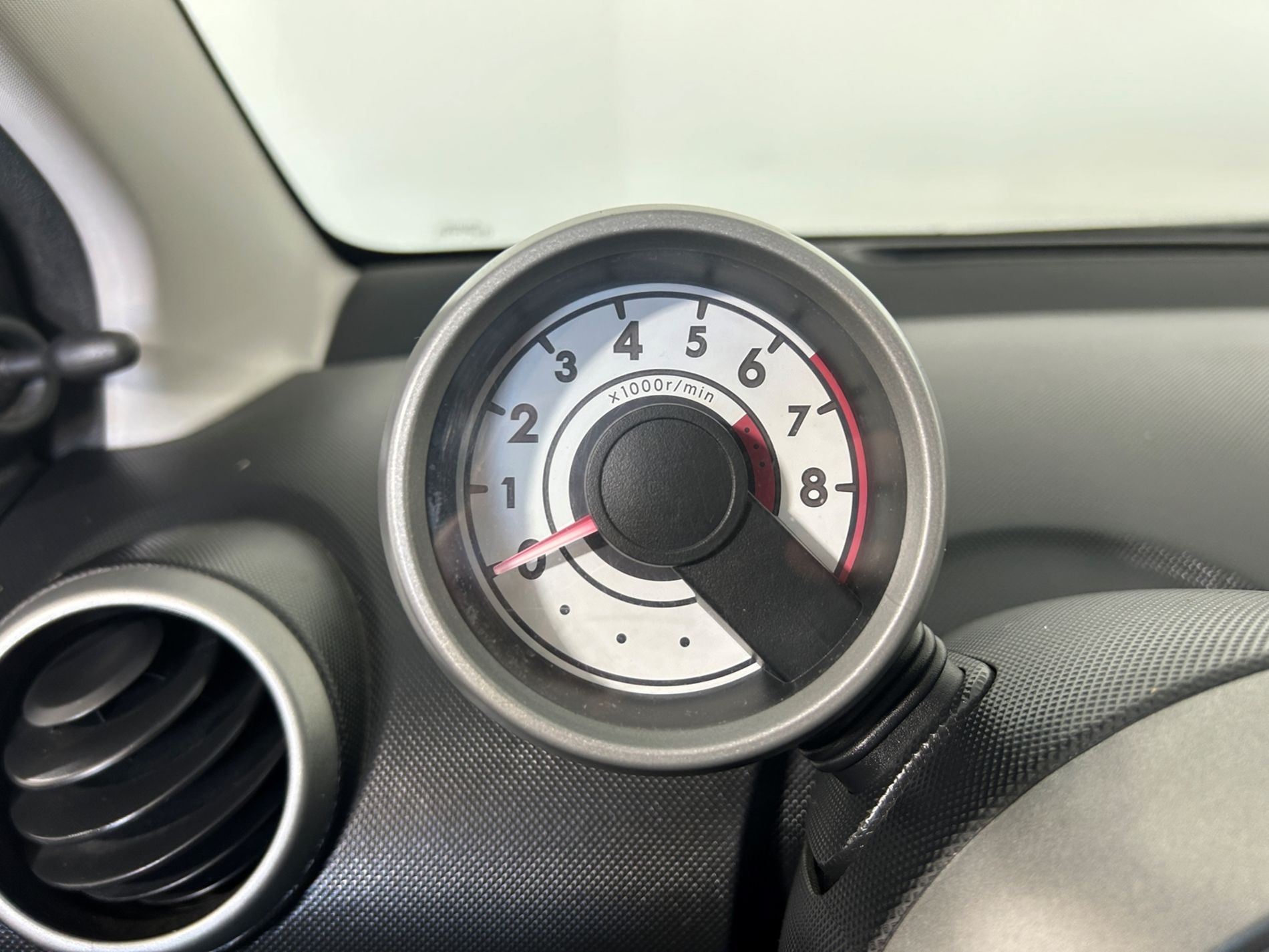 107 1.0 12v Active 5p FL - Autoviemme