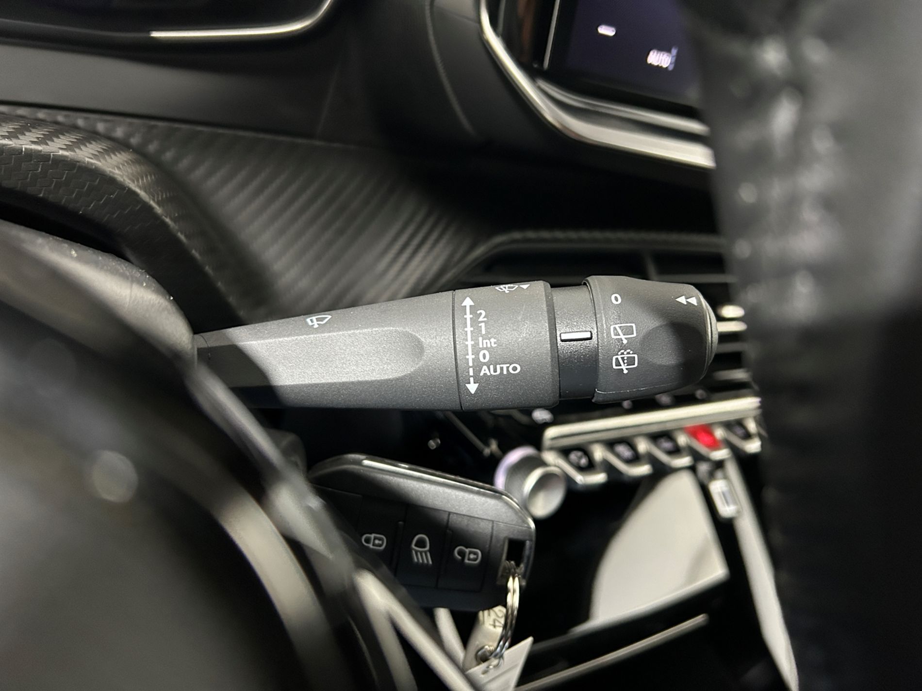 Peugeot 2008 1.2 Allure s&s 100 cv - Autoviemme