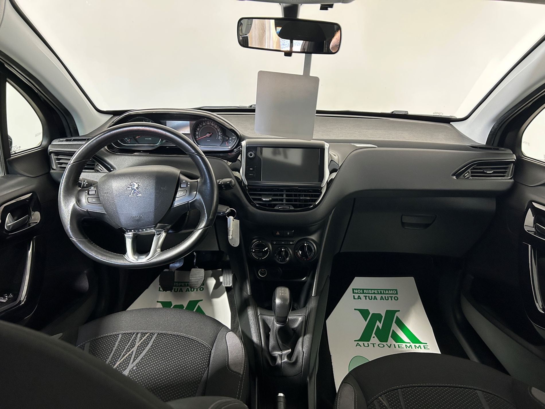 Peugeot 208 5p 1.2 puretech Active 82cv - Autoviemme