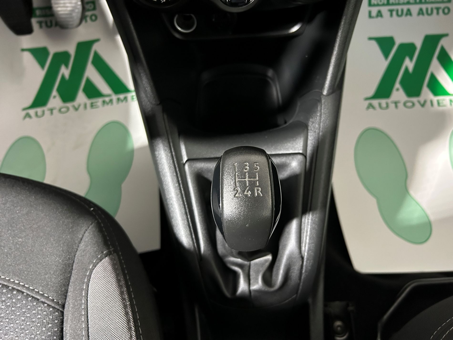 Peugeot 208 5p 1.2 puretech Active 82cv - Autoviemme